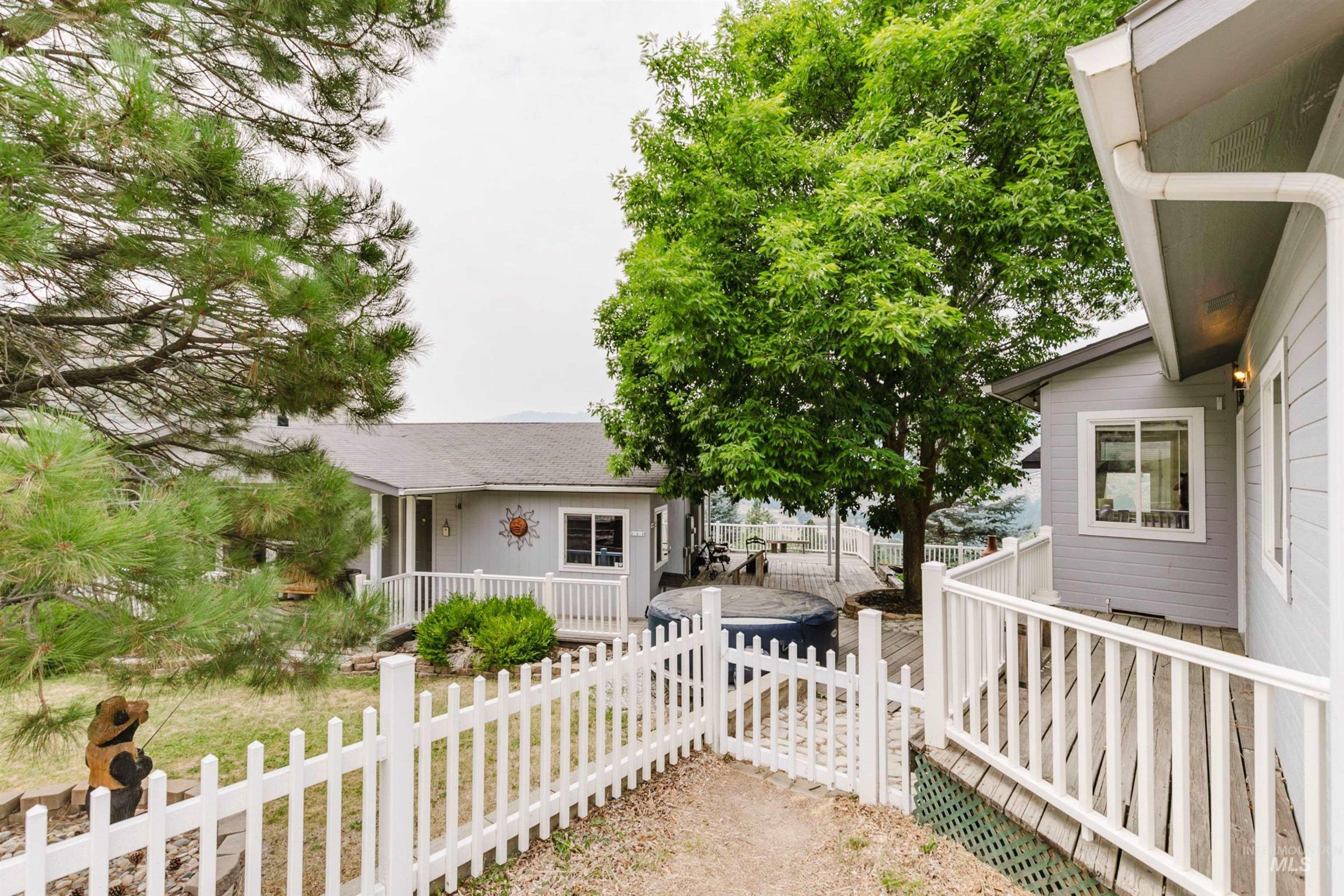 6 Norwood Ct Property Photo 26