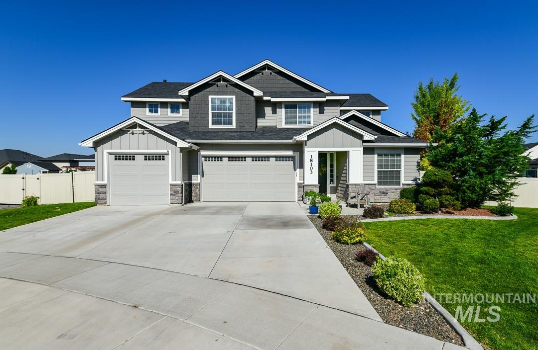 18103 N Timberlake Pl Property Photo 2
