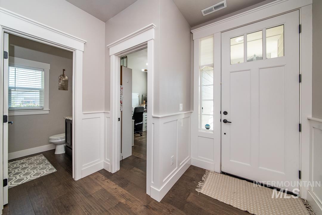 18103 N Timberlake Pl Property Photo 14