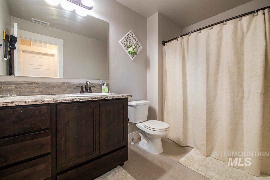 18103 N Timberlake Pl Property Photo 41