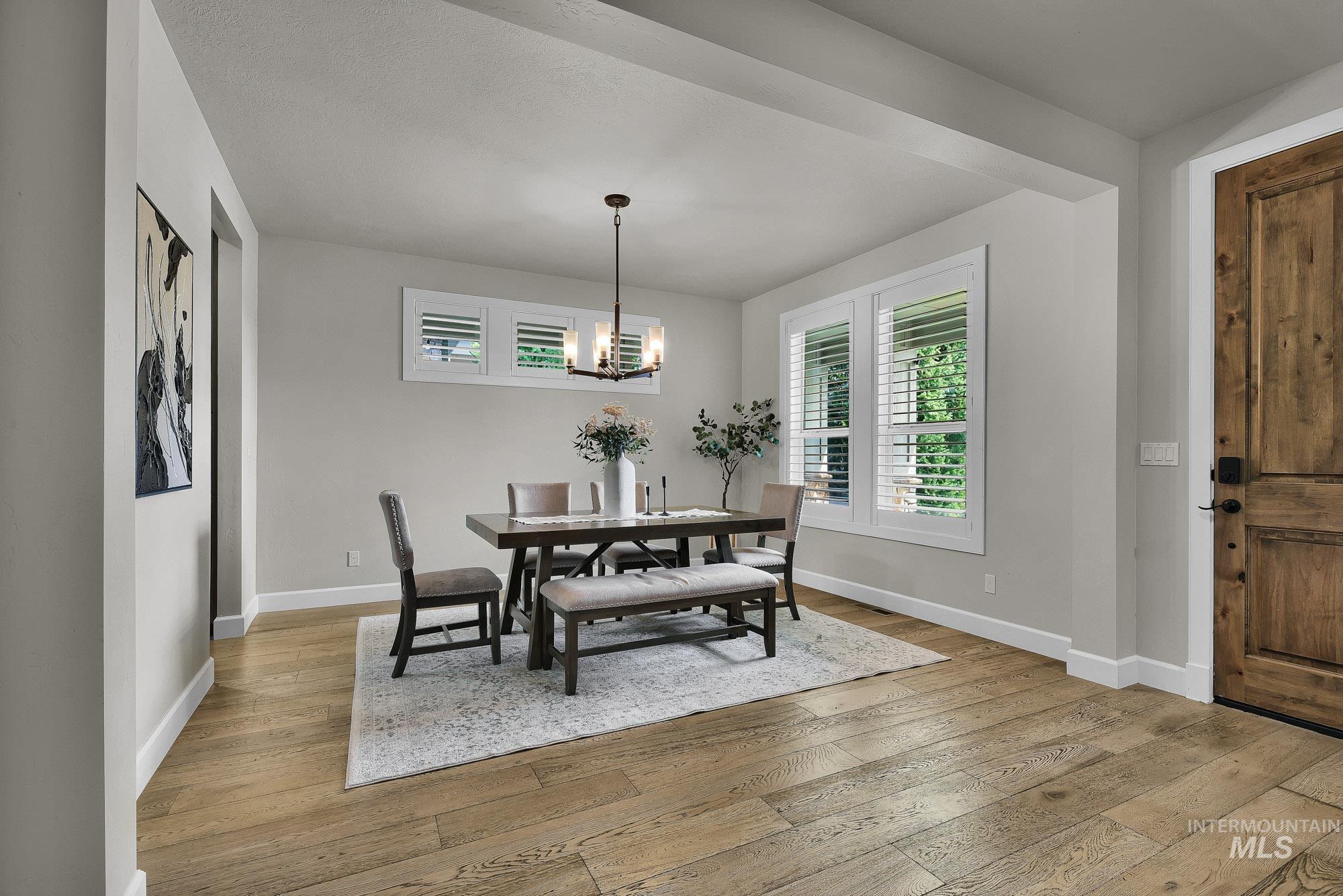 3384 W Star Hollow Dr Property Photo 3