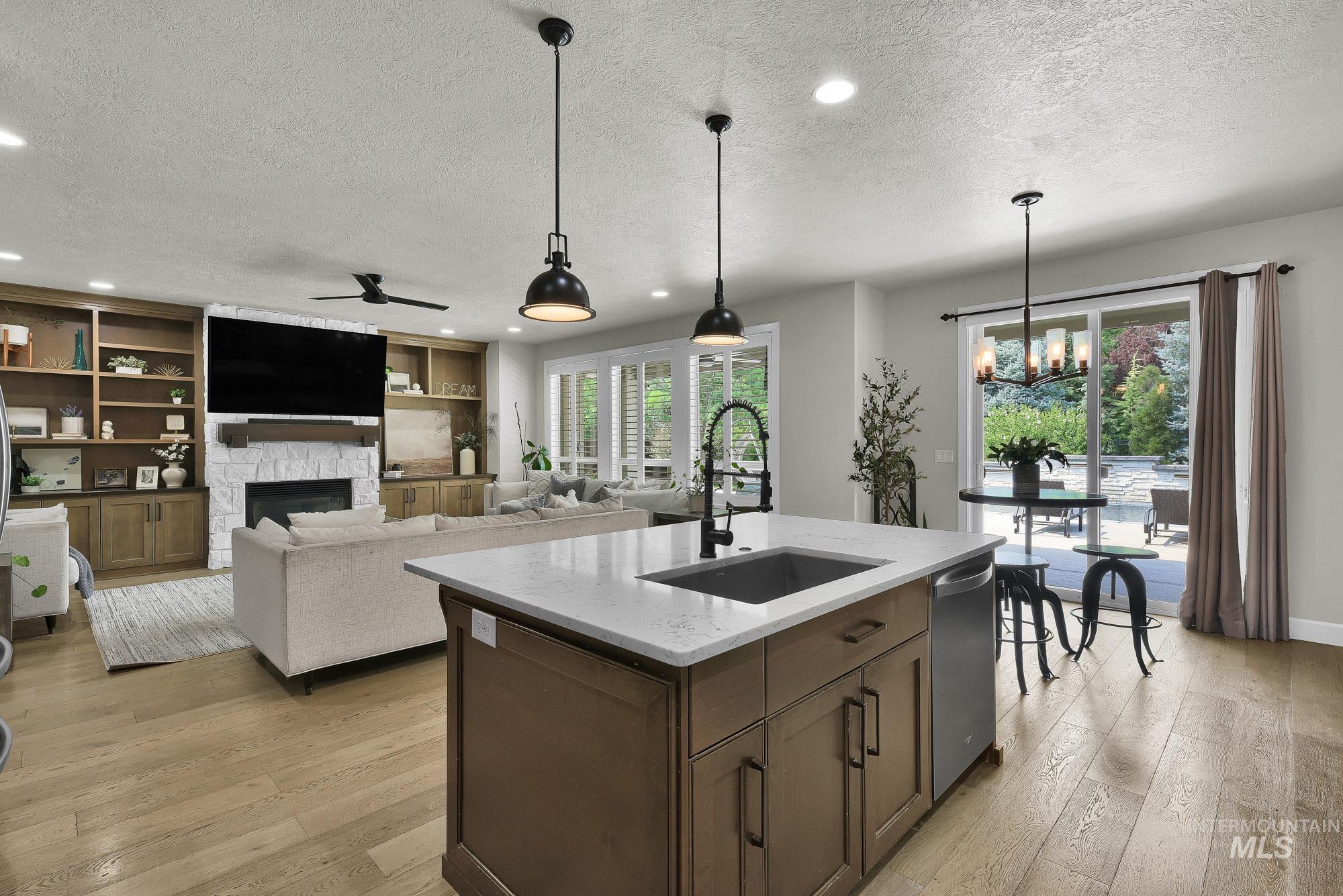 3384 W Star Hollow Dr Property Photo 16