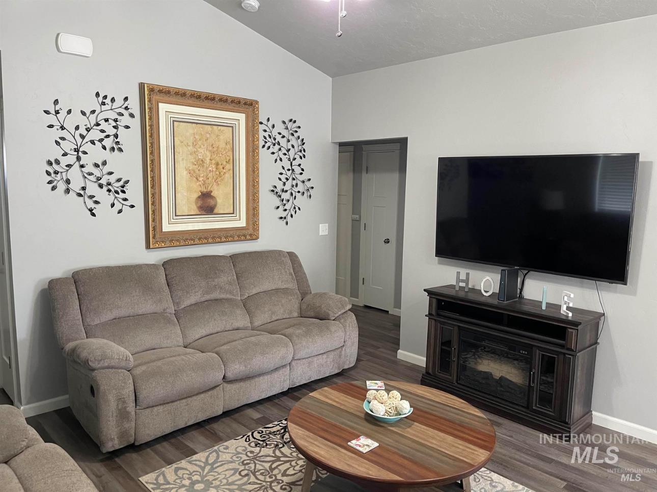 256 Marjorie Street Property Photo 16