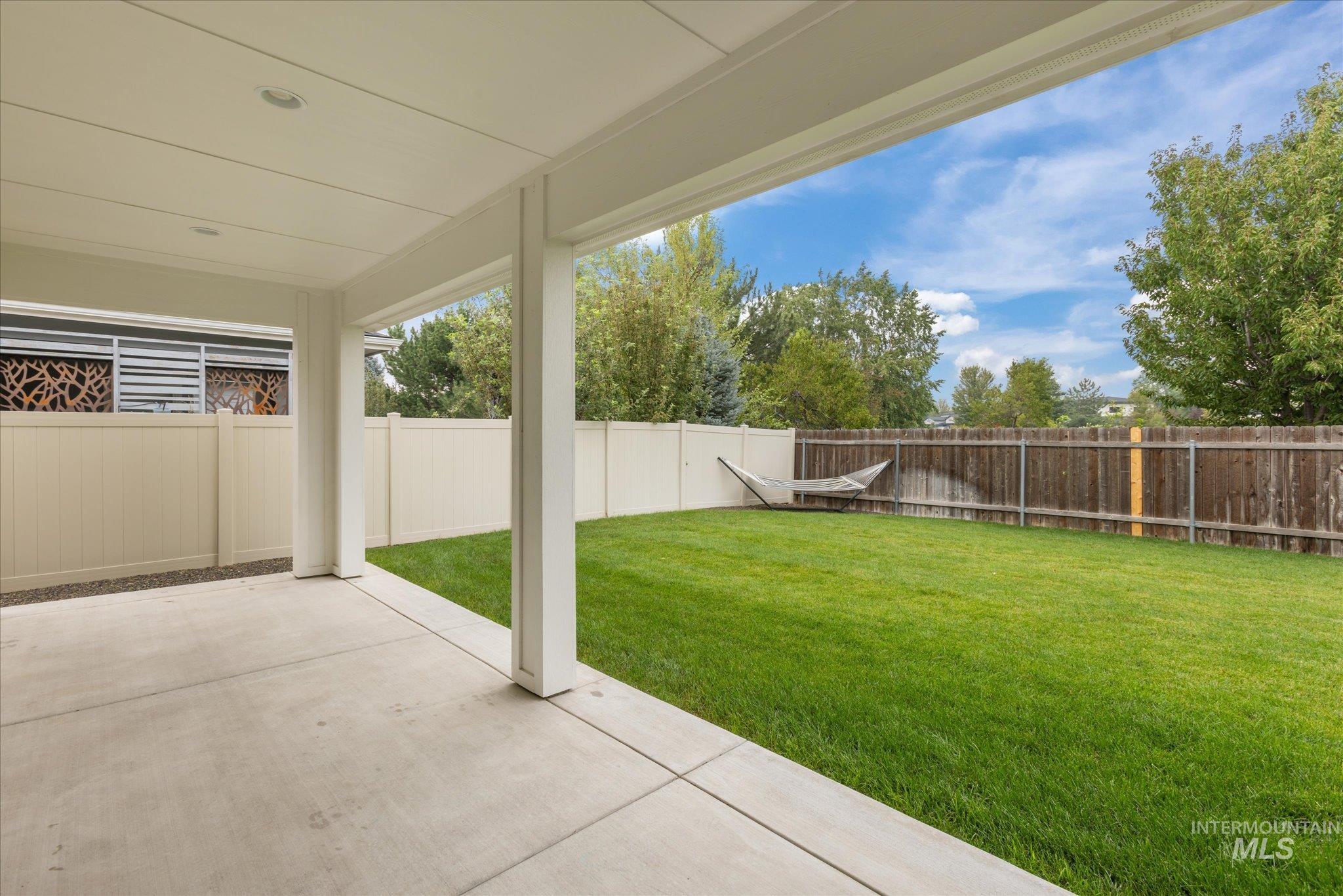 4580 N Bryce Canyon Ave Property Photo 30
