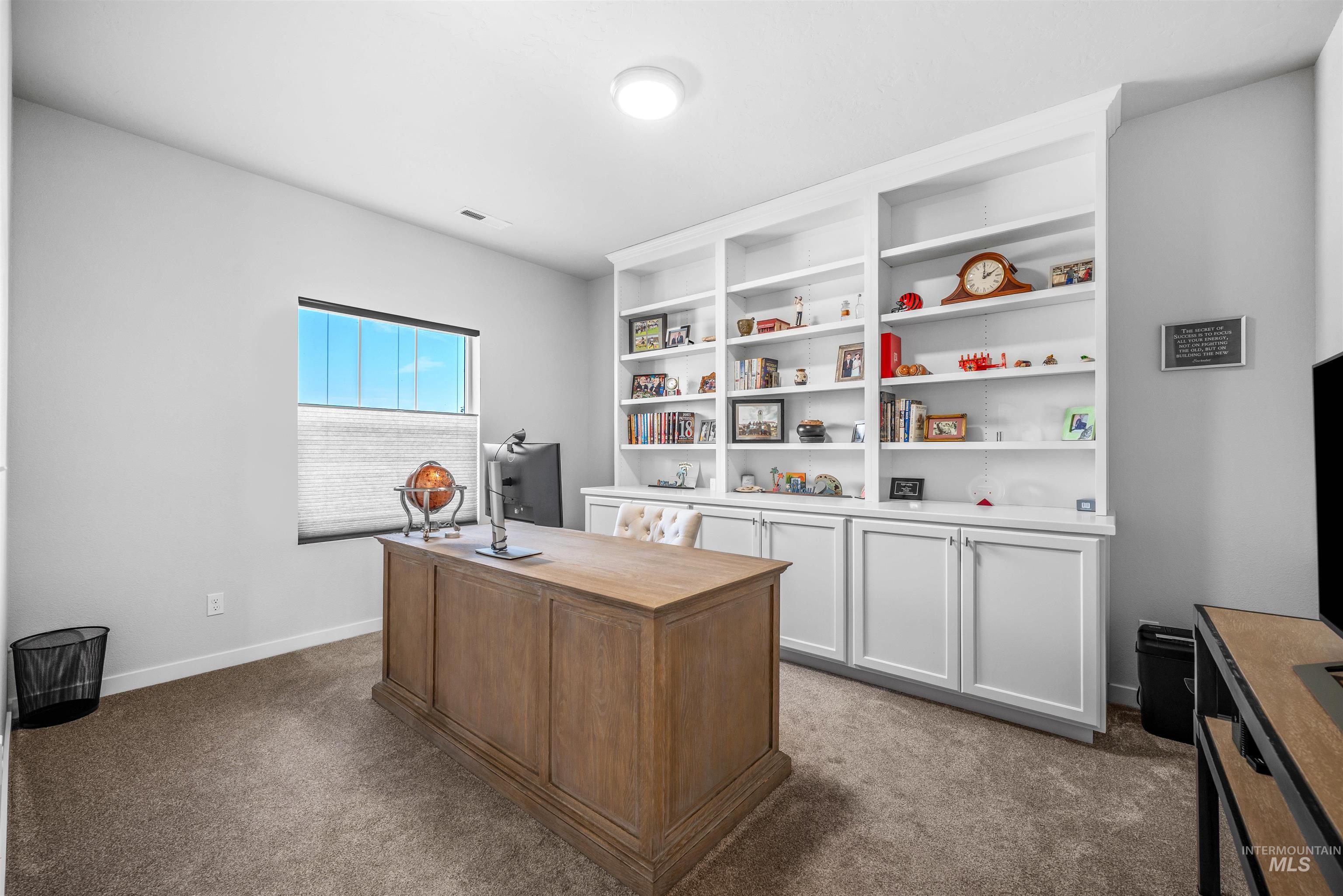 1271 W Brink St Property Photo 5