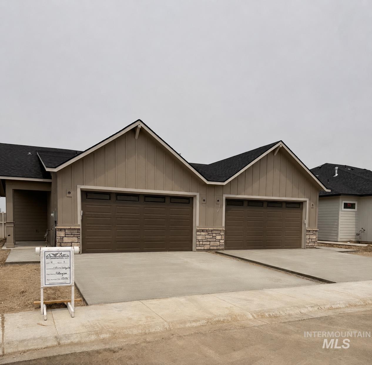 11908 W Joslyn Lane Property Photo 2