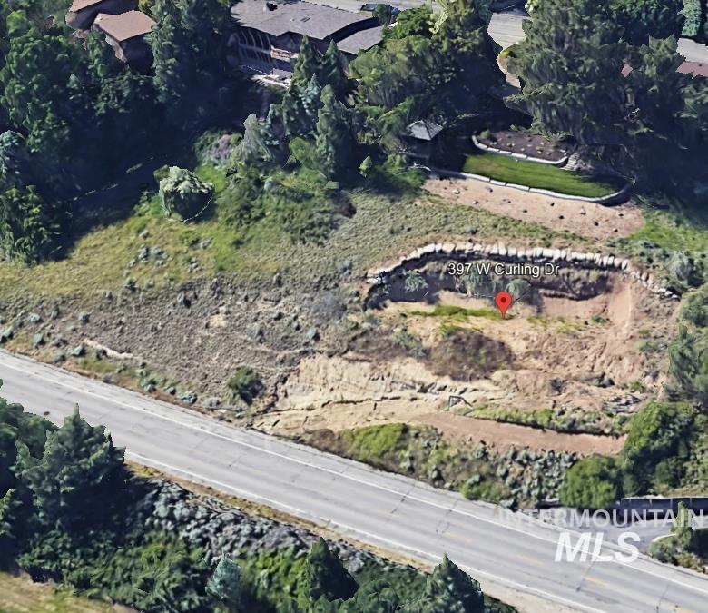 397 W Curling Property Photo 4