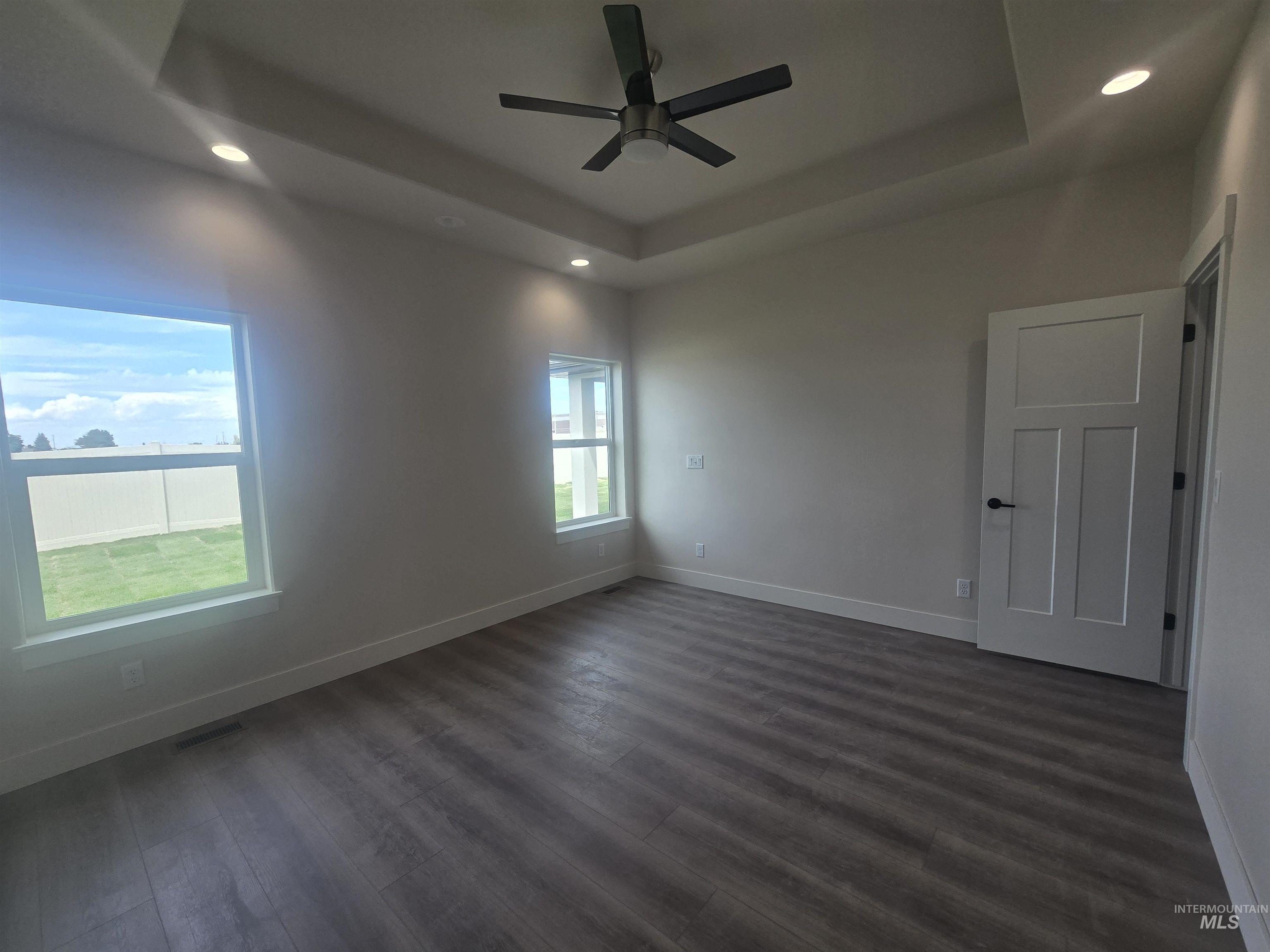 922 Adamite Road Property Photo 11