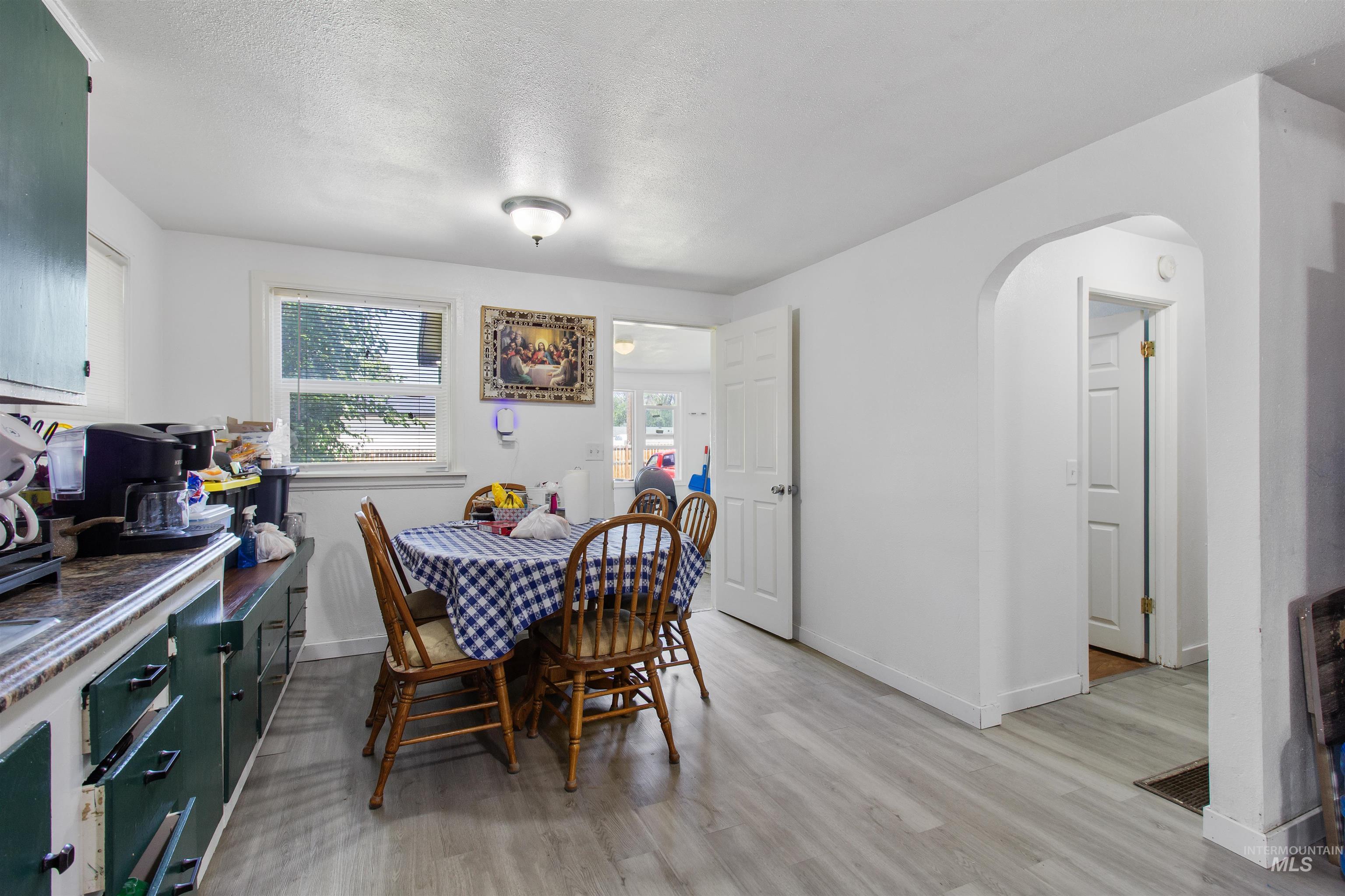408 5th Ave E. Property Photo 12