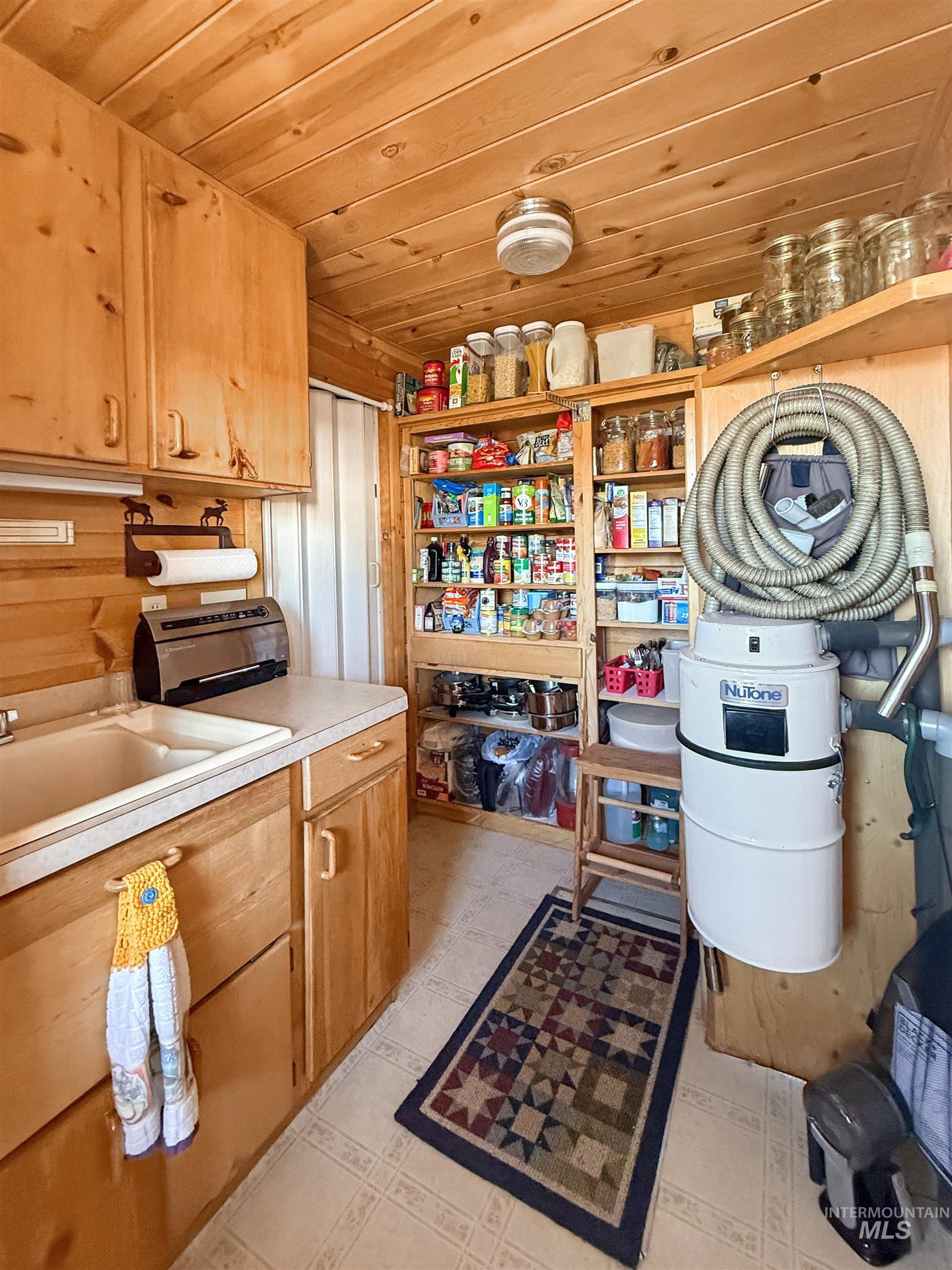 164 Beaver Nob Property Photo 19
