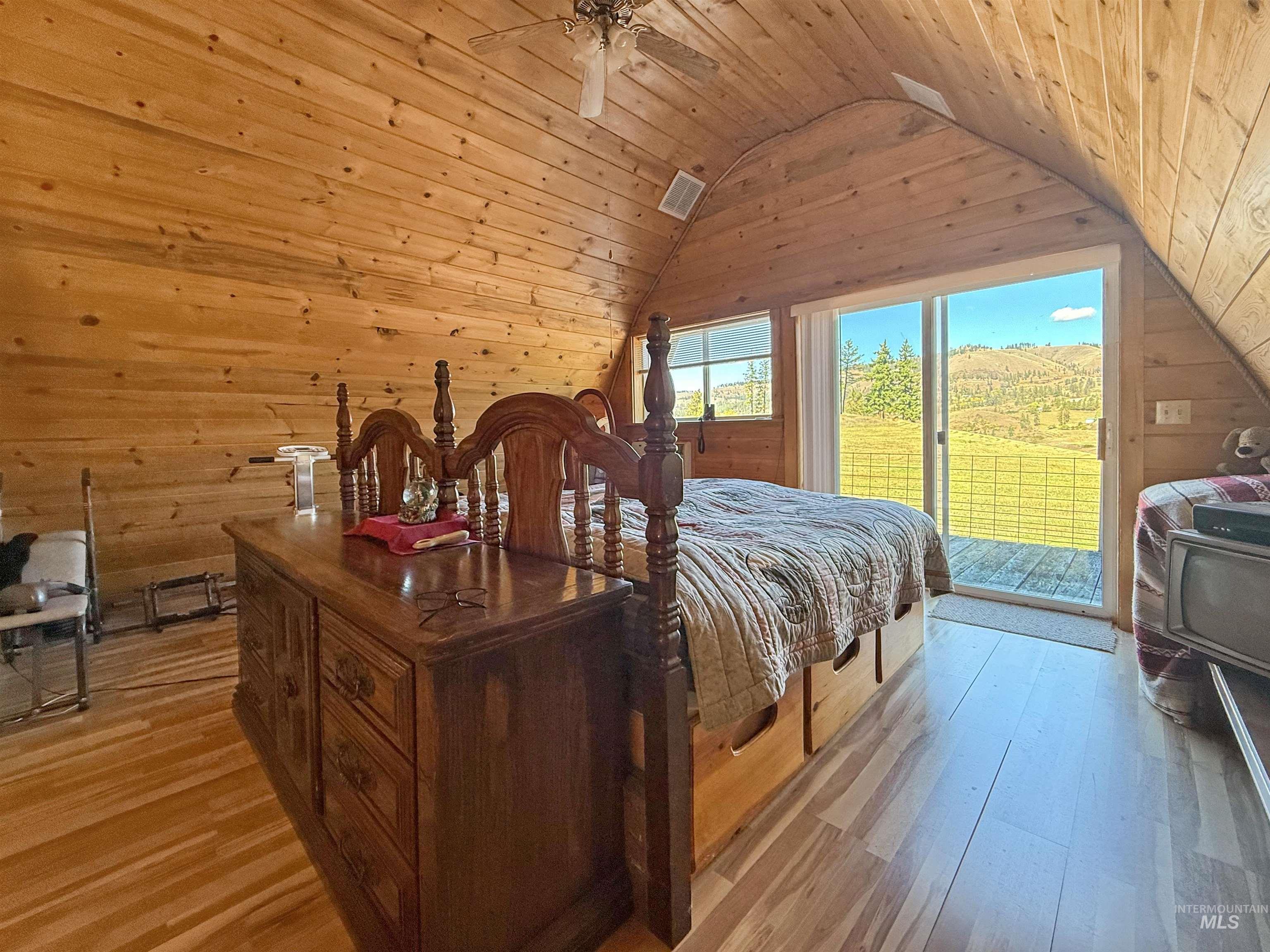 164 Beaver Nob Property Photo 27
