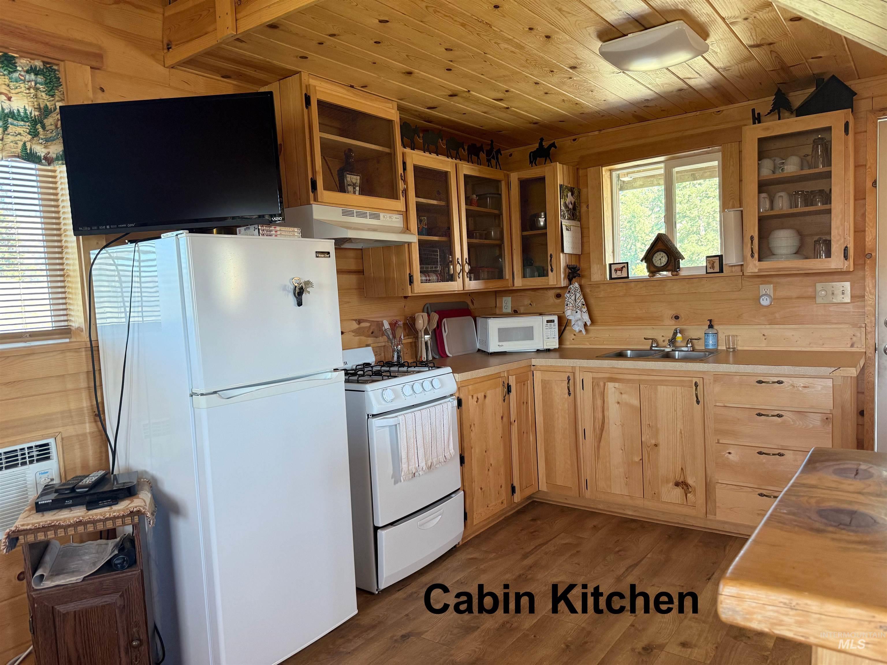 164 Beaver Nob Property Photo 35