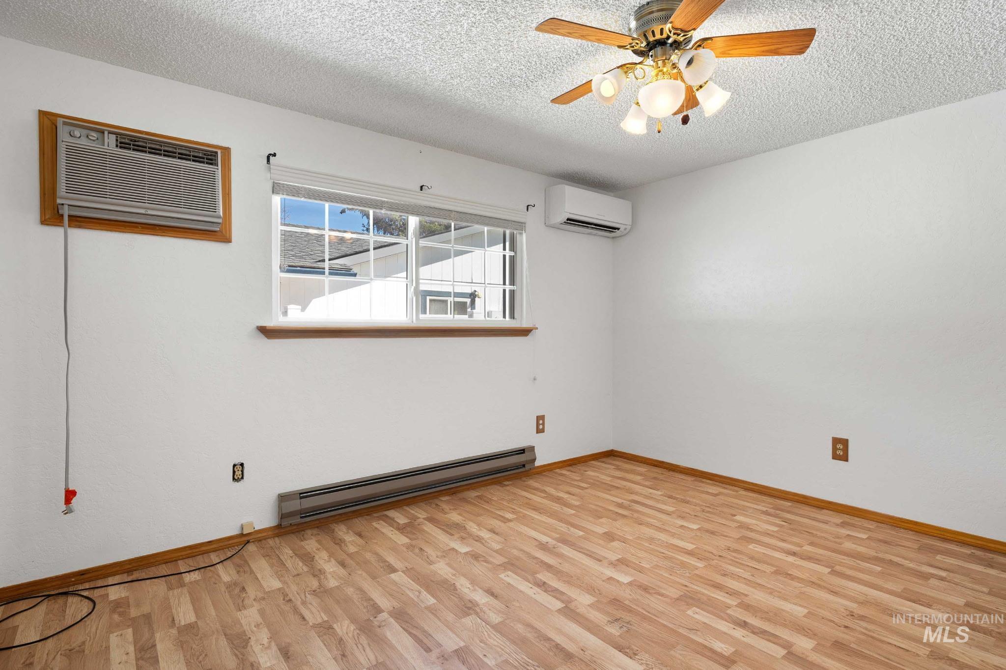 442 Crestview Drive Property Photo 7