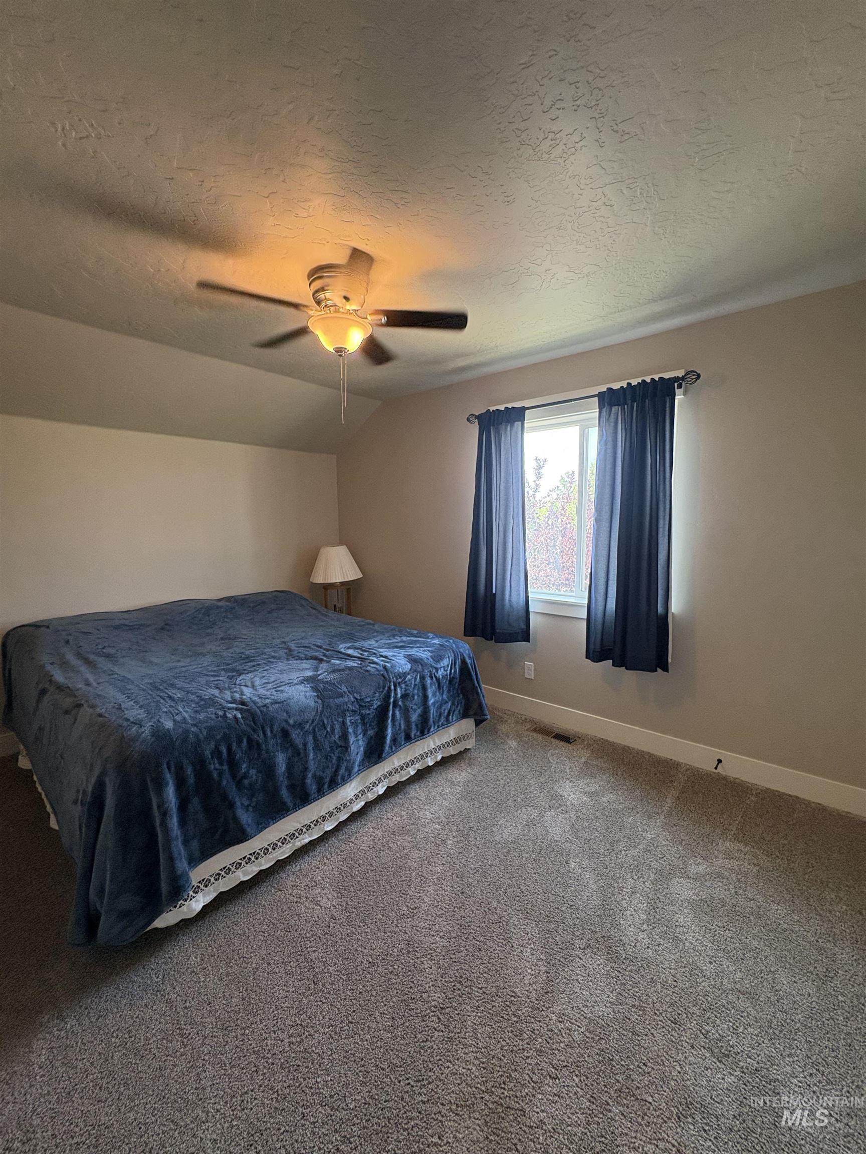 1634 Oak Ave Property Photo 29