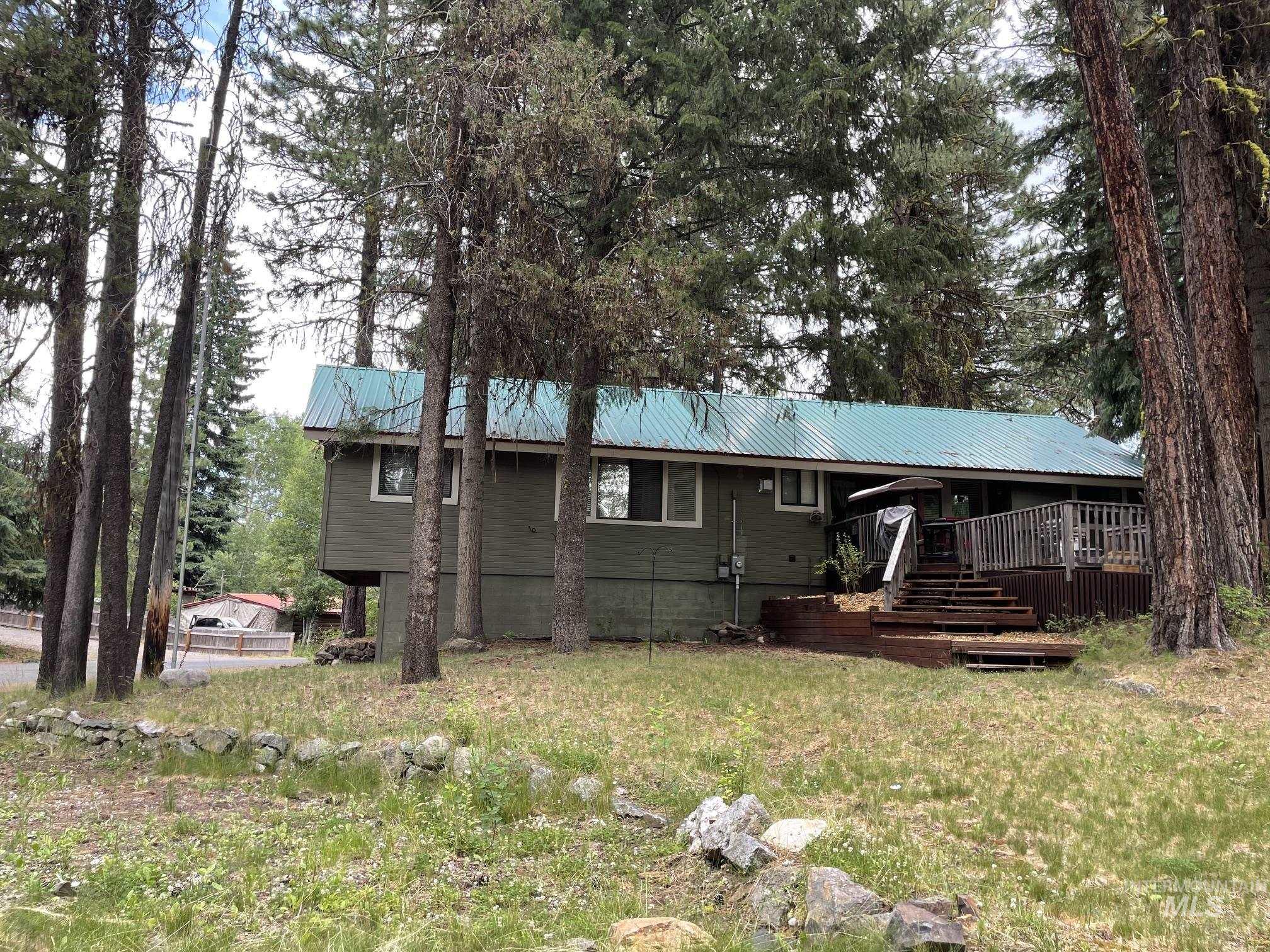 1025 Meadows Rd Property Photo 38