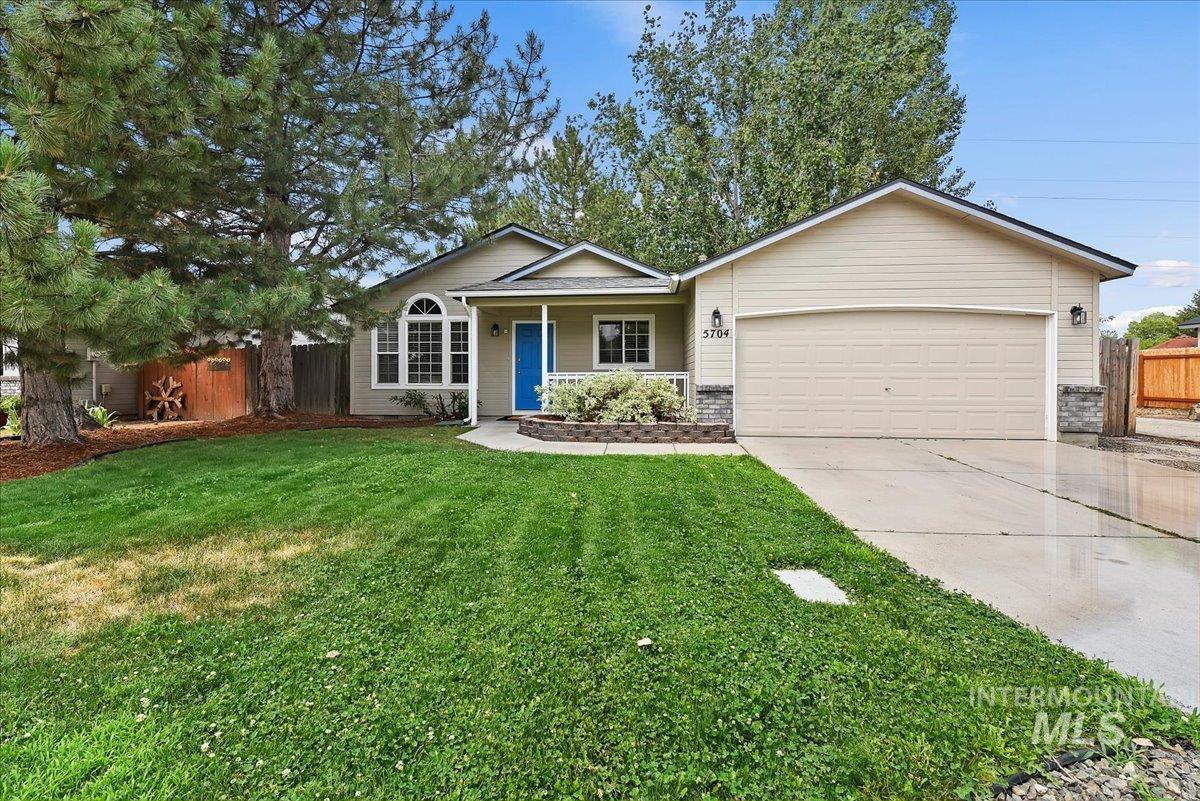 5704 S Moonflower Pl Property Photo 1