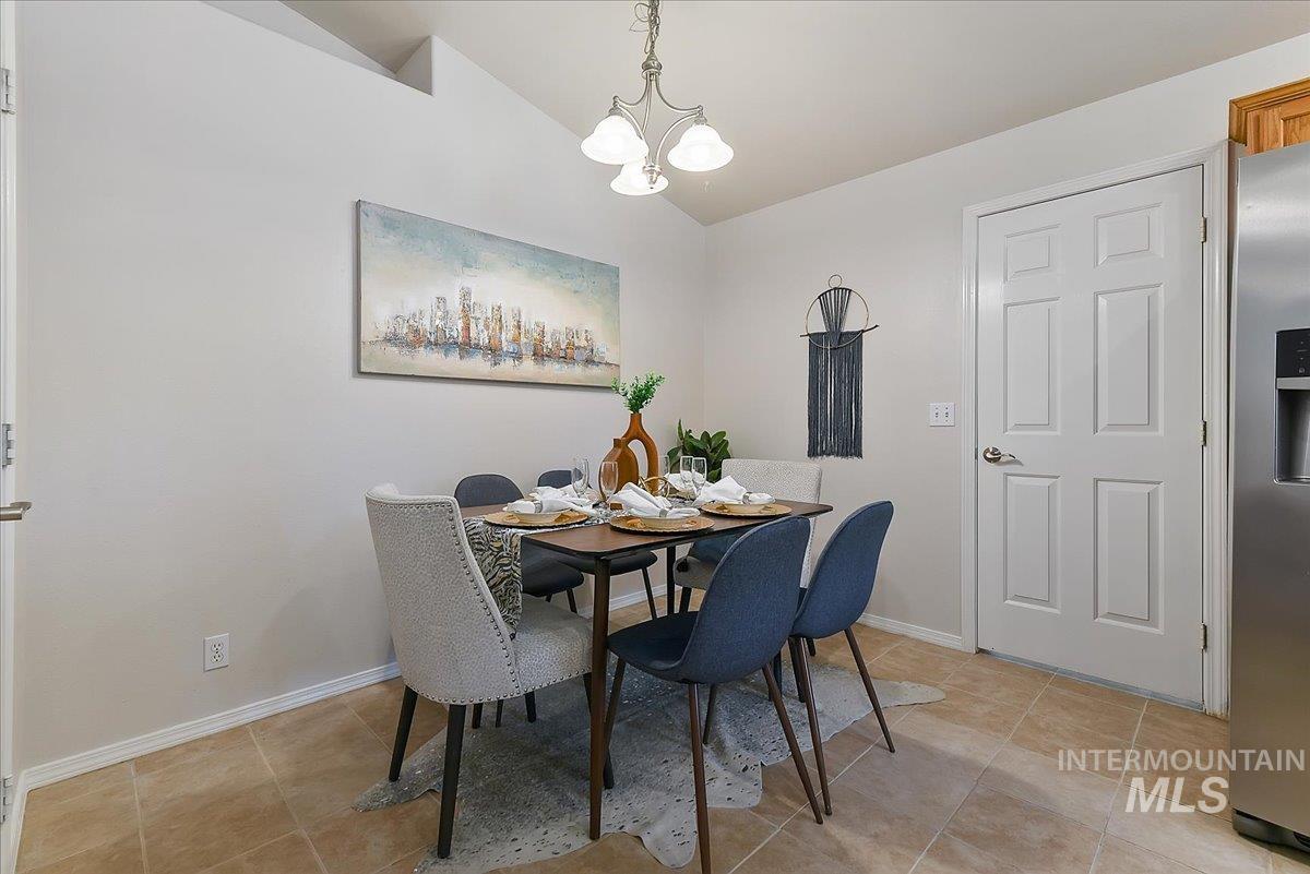 5704 S Moonflower Pl Property Photo 10