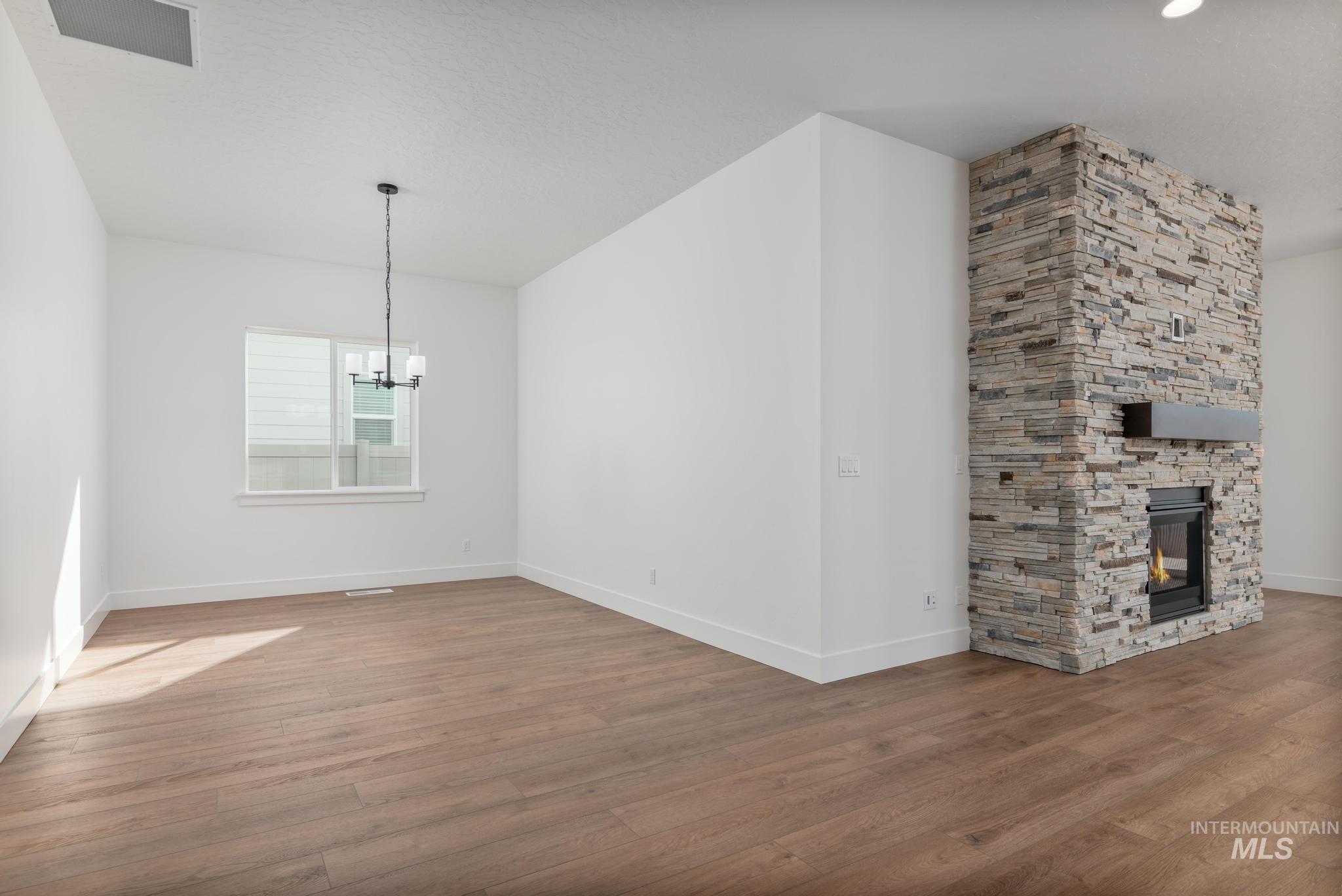 8539 W Stock Bridge St Property Photo 6