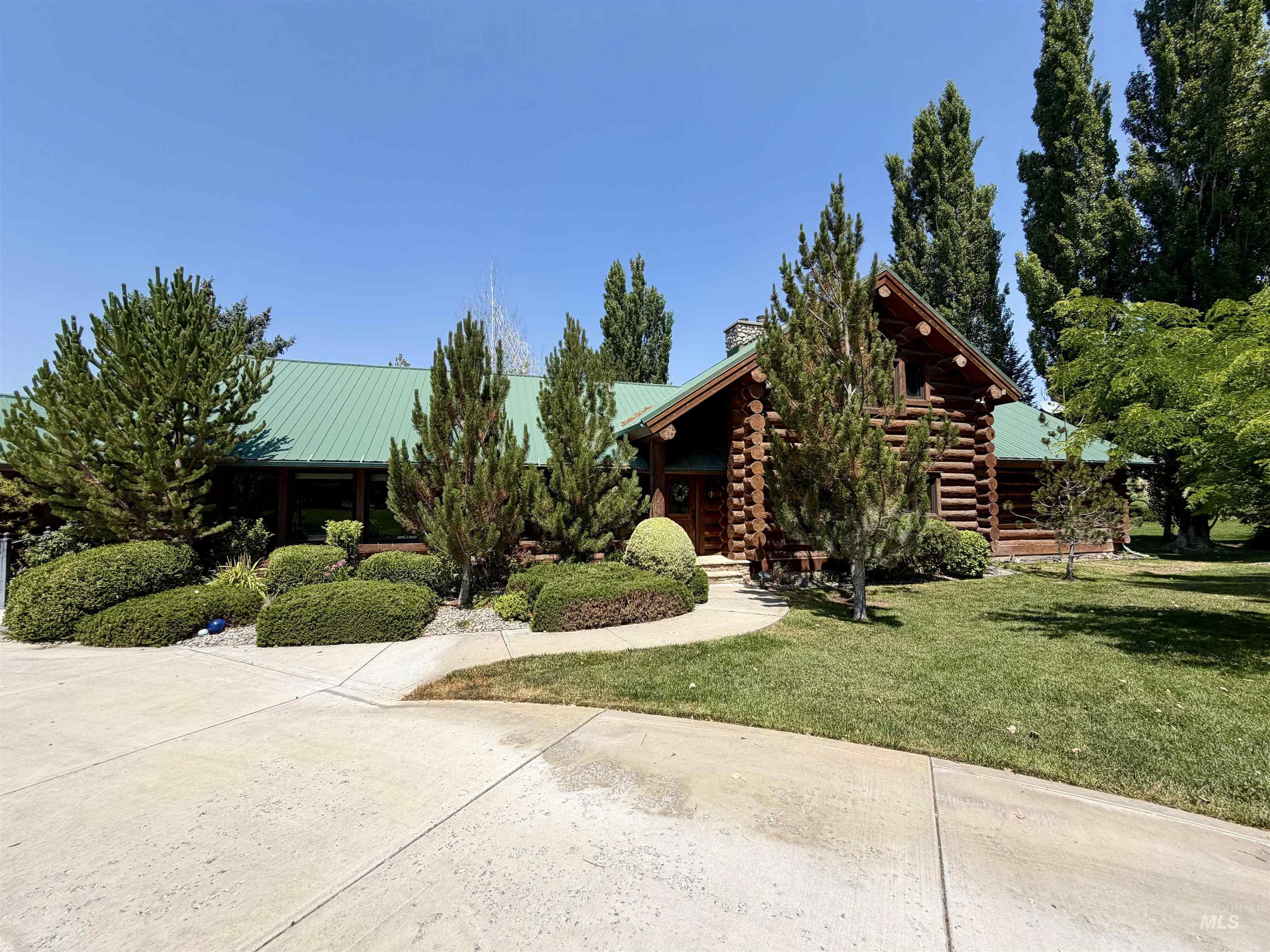 4139 Creekview Drive Property Photo 5