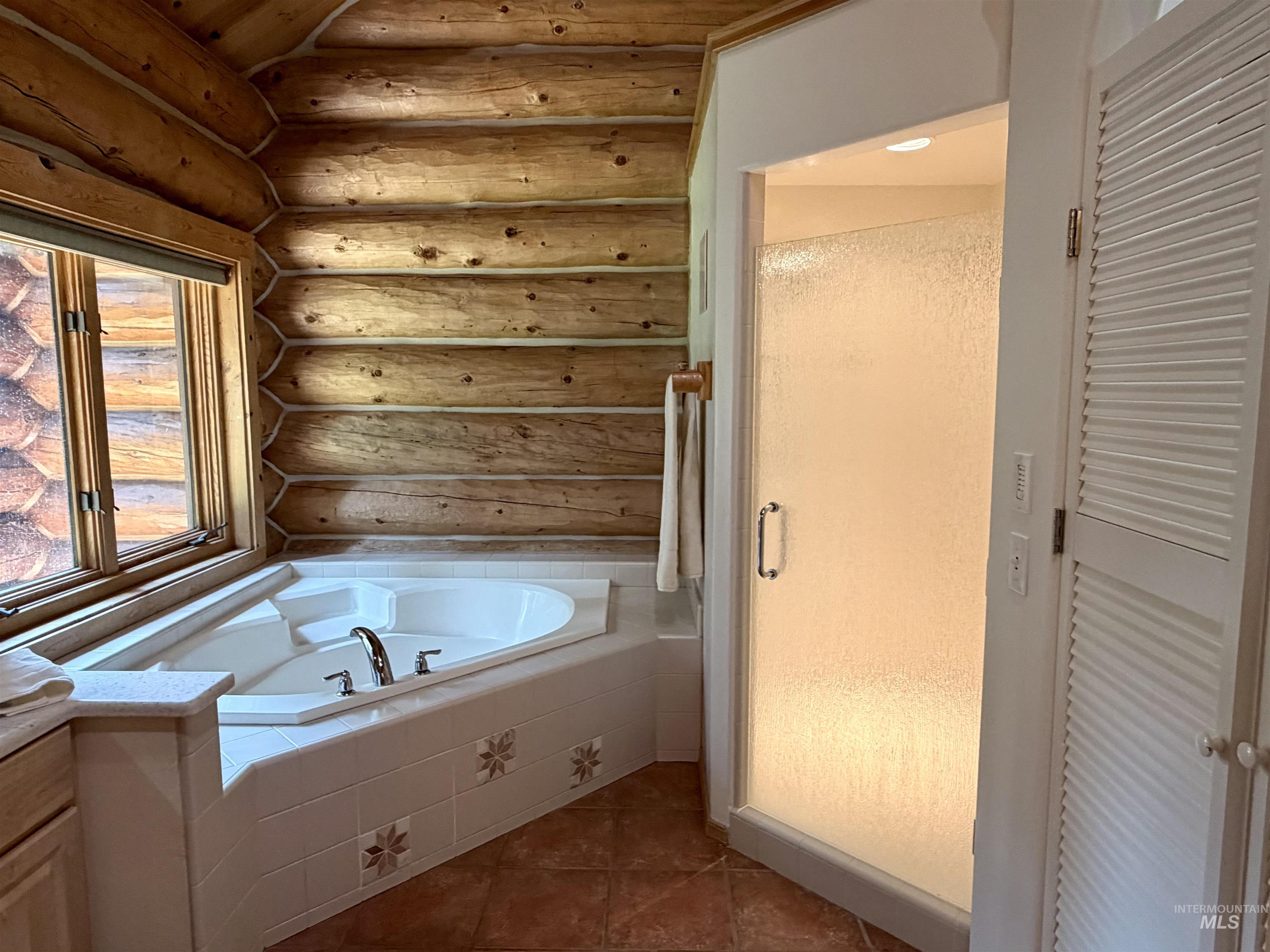 4139 Creekview Drive Property Photo 20