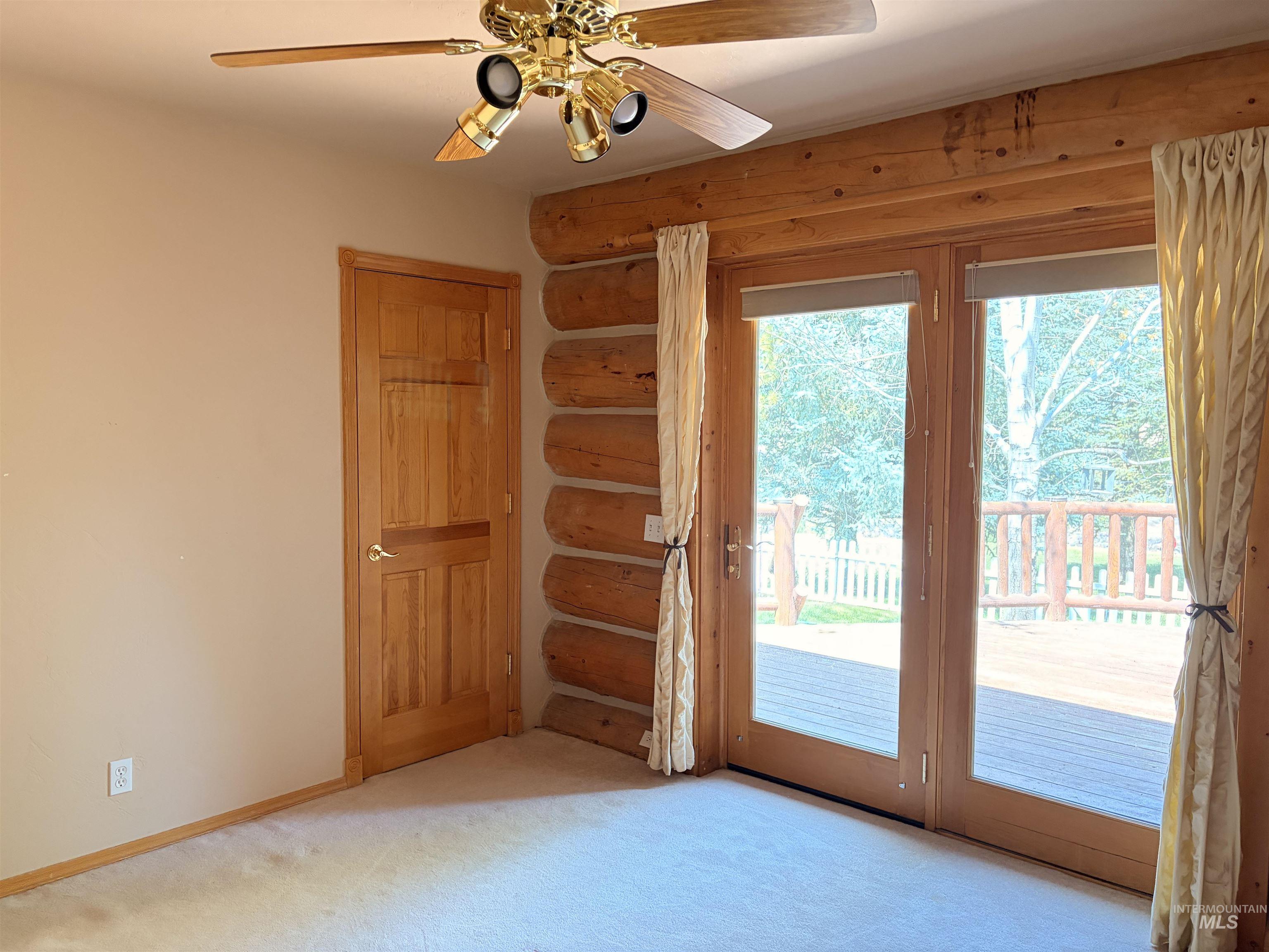 4139 Creekview Drive Property Photo 27