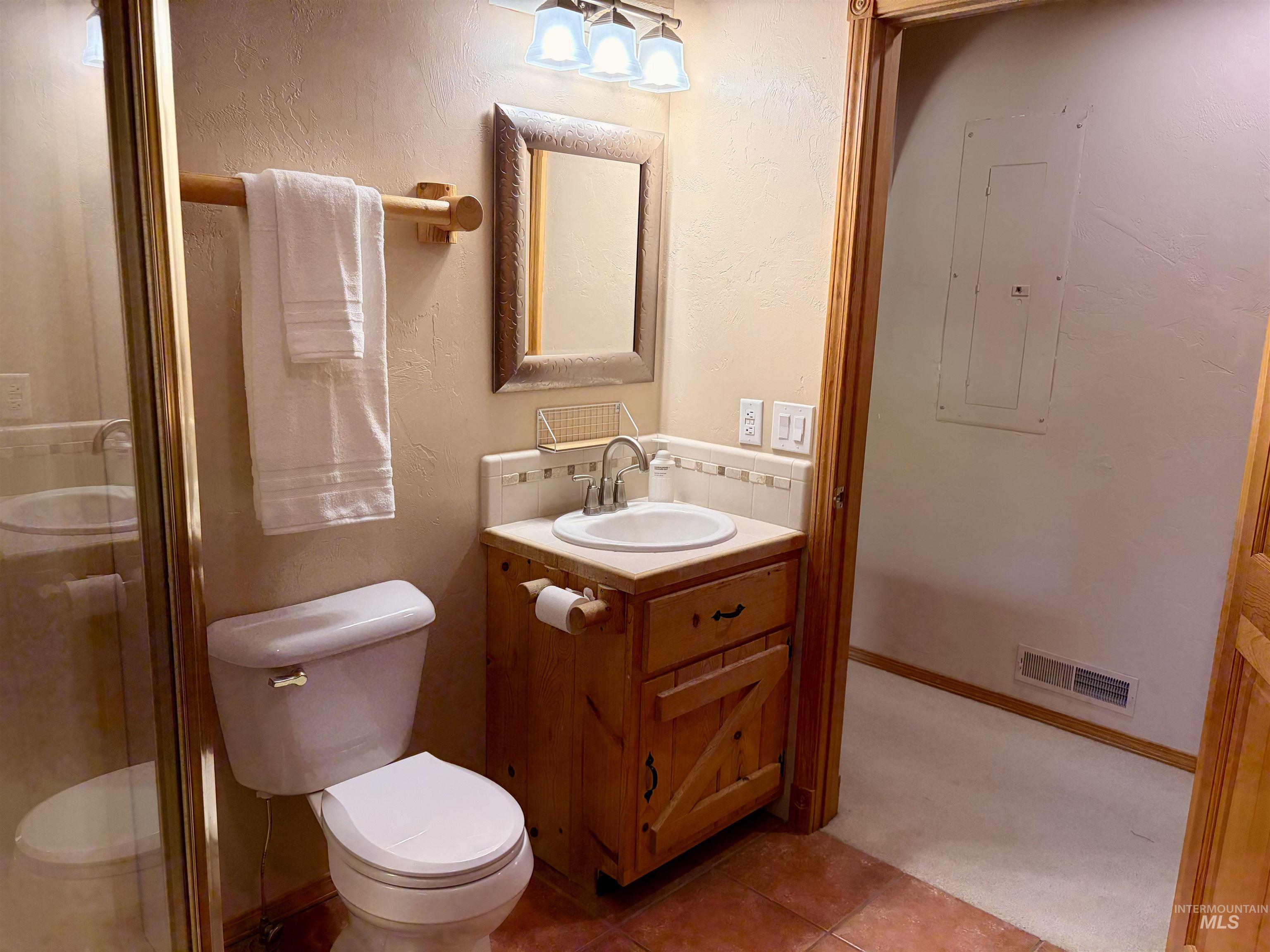 4139 Creekview Drive Property Photo 29