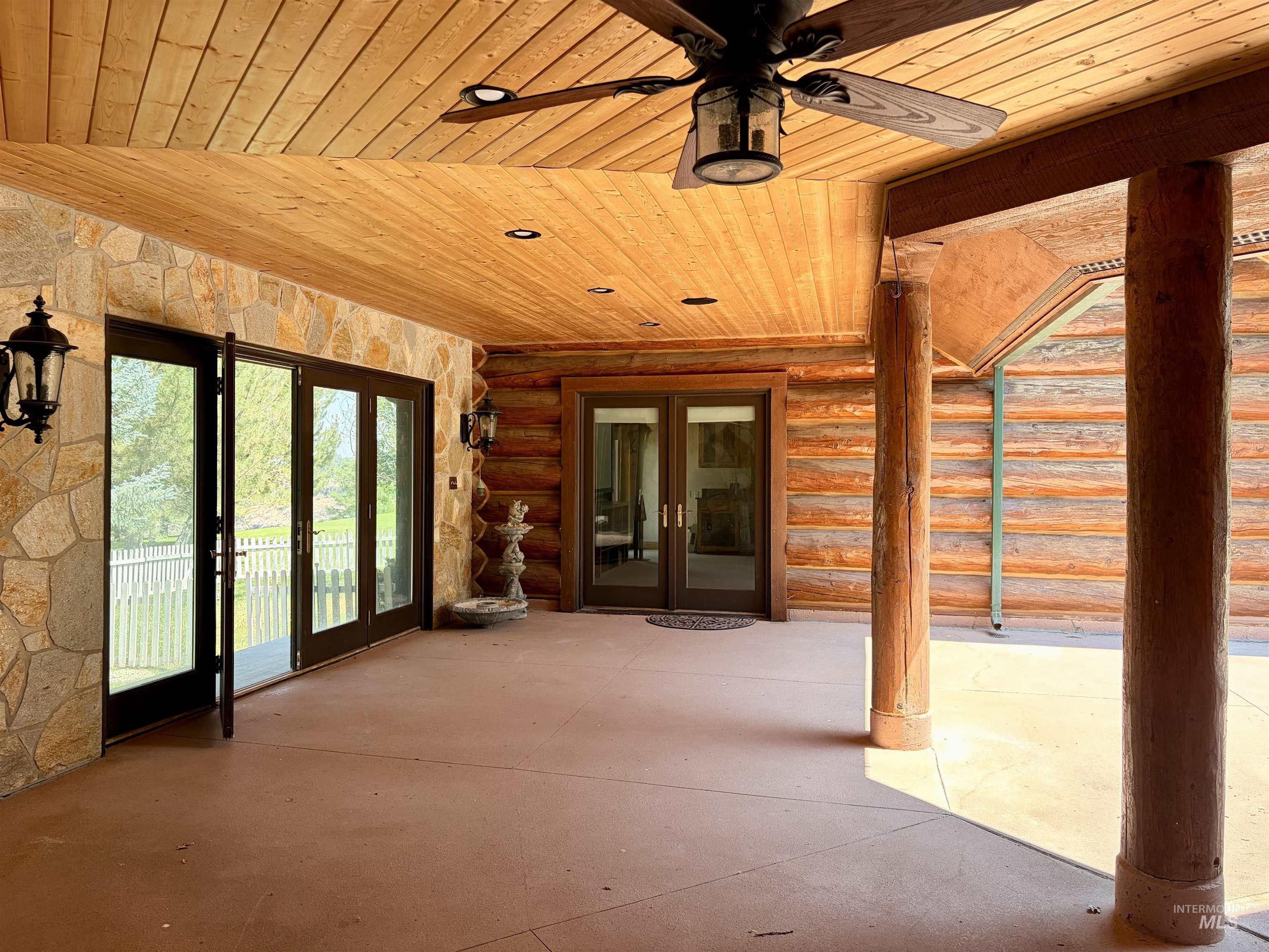 4139 Creekview Drive Property Photo 35