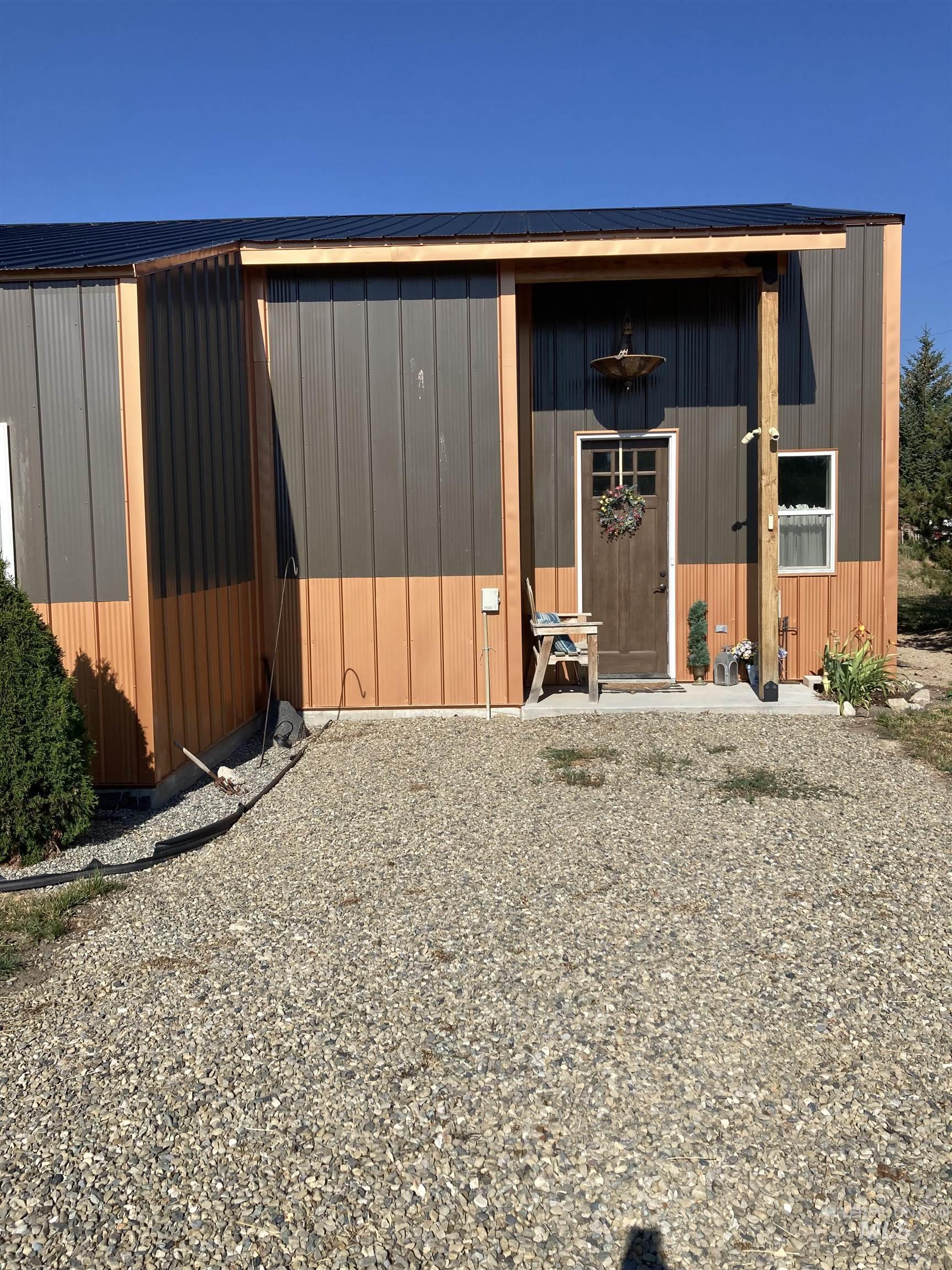 331 Sage Avenue W. Property Photo 4