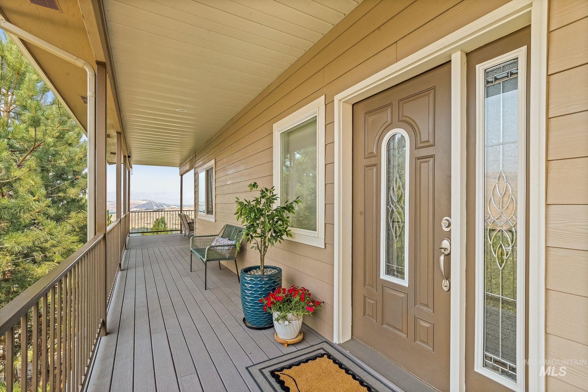 602 Quarry Rd. Property Photo 4