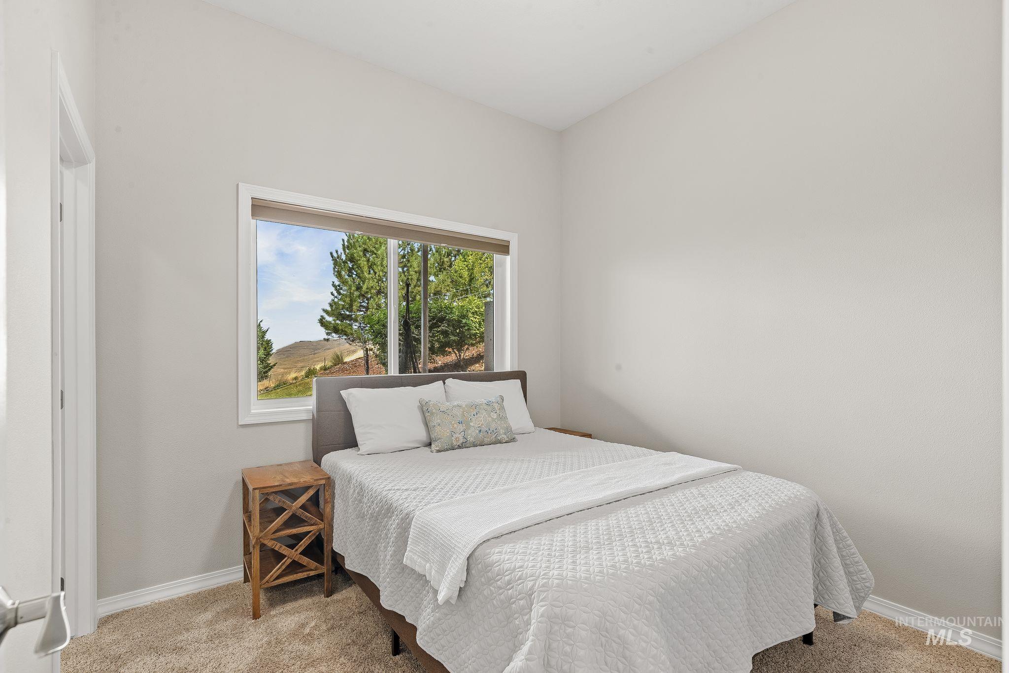 602 Quarry Rd. Property Photo 40