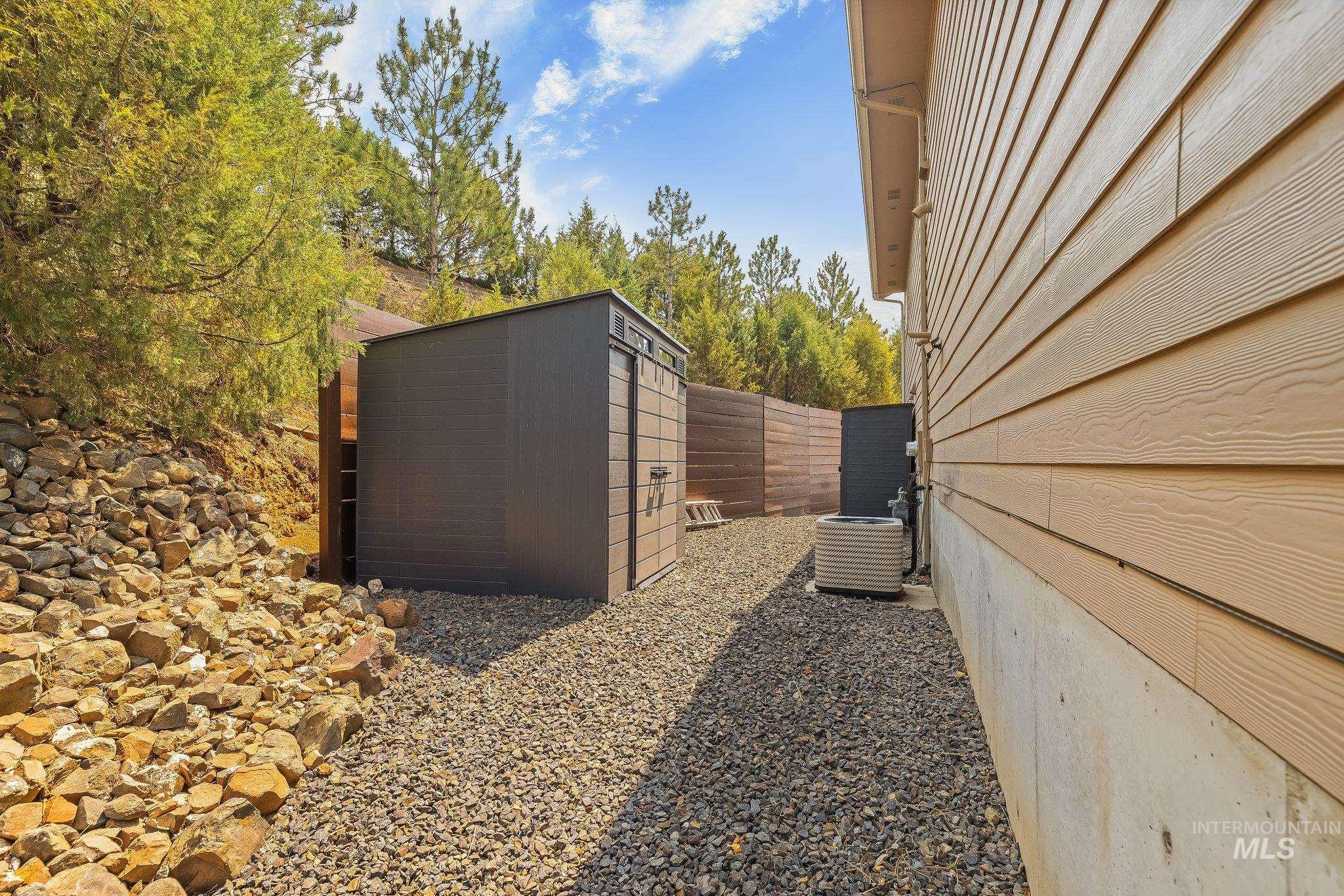 602 Quarry Rd. Property Photo 45