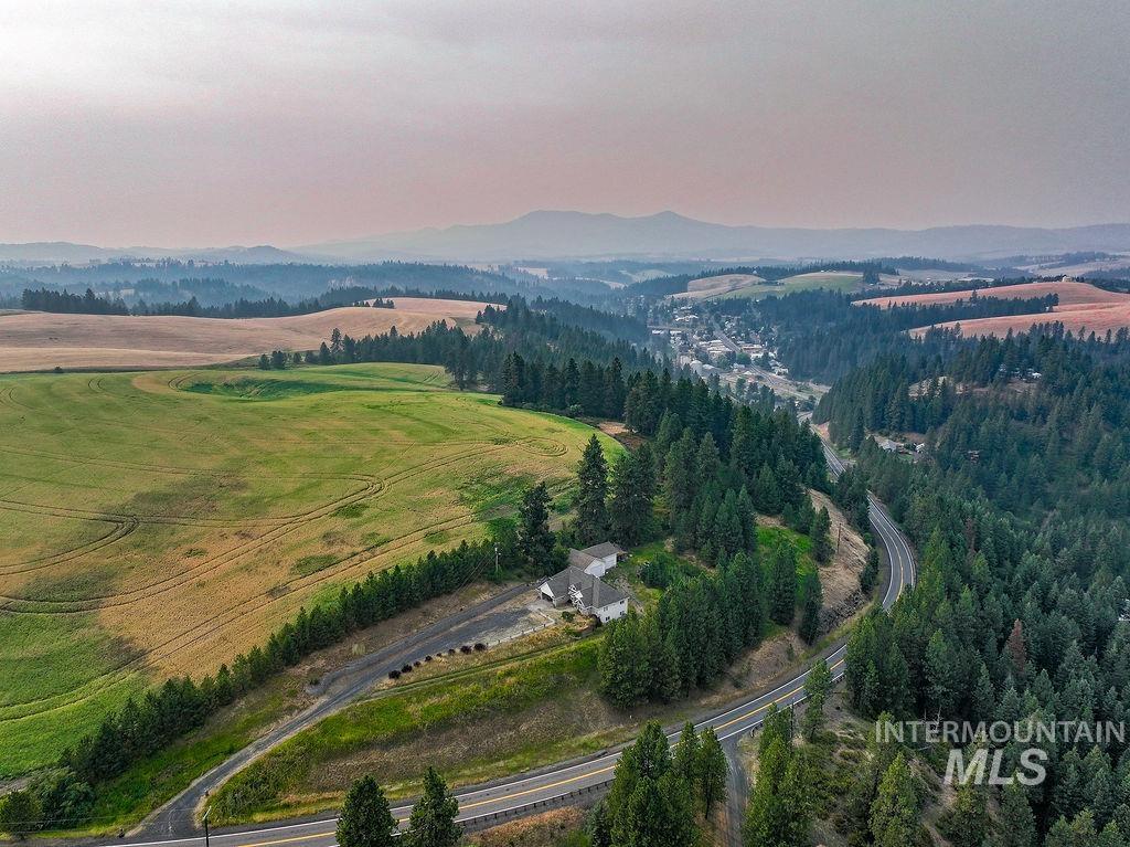 1803 Highway 99 Property Photo 4