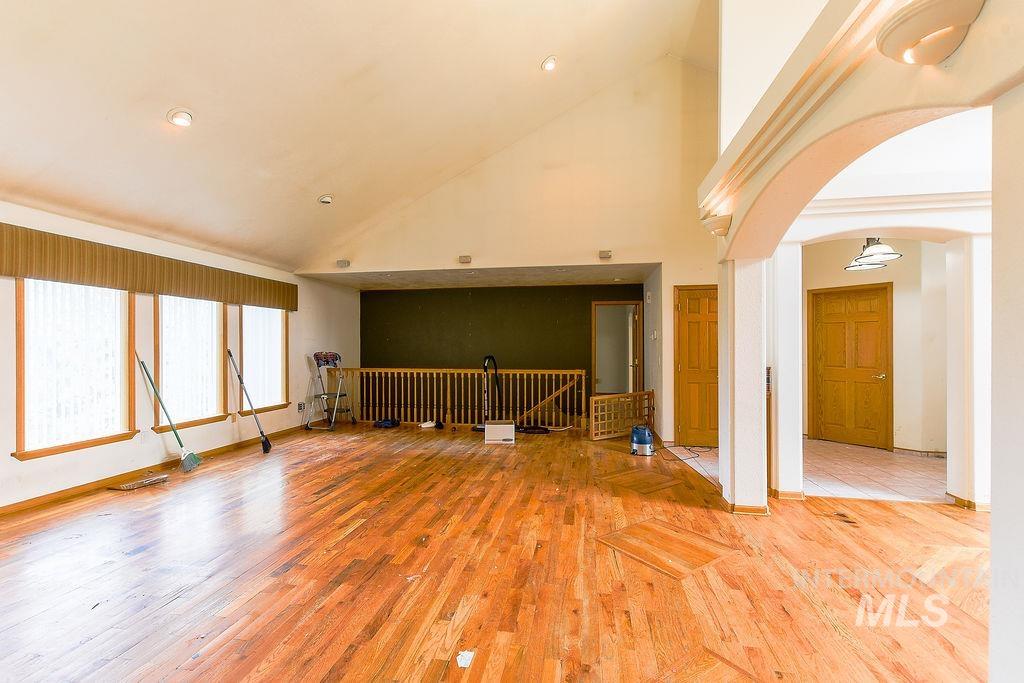 1803 Highway 99 Property Photo 12