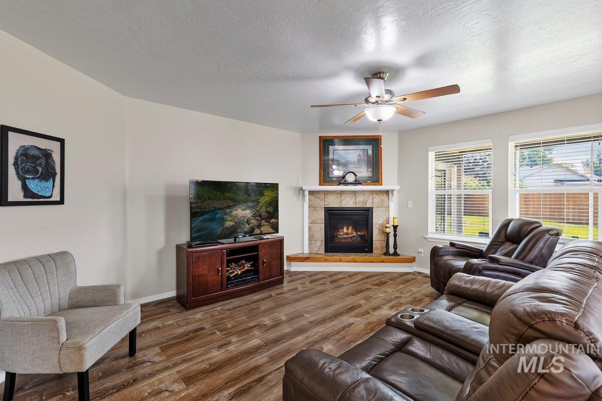 42 S Lemhi Drive Property Photo 4
