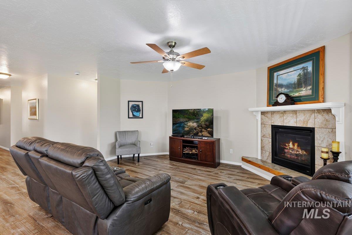 42 S Lemhi Drive Property Photo 5