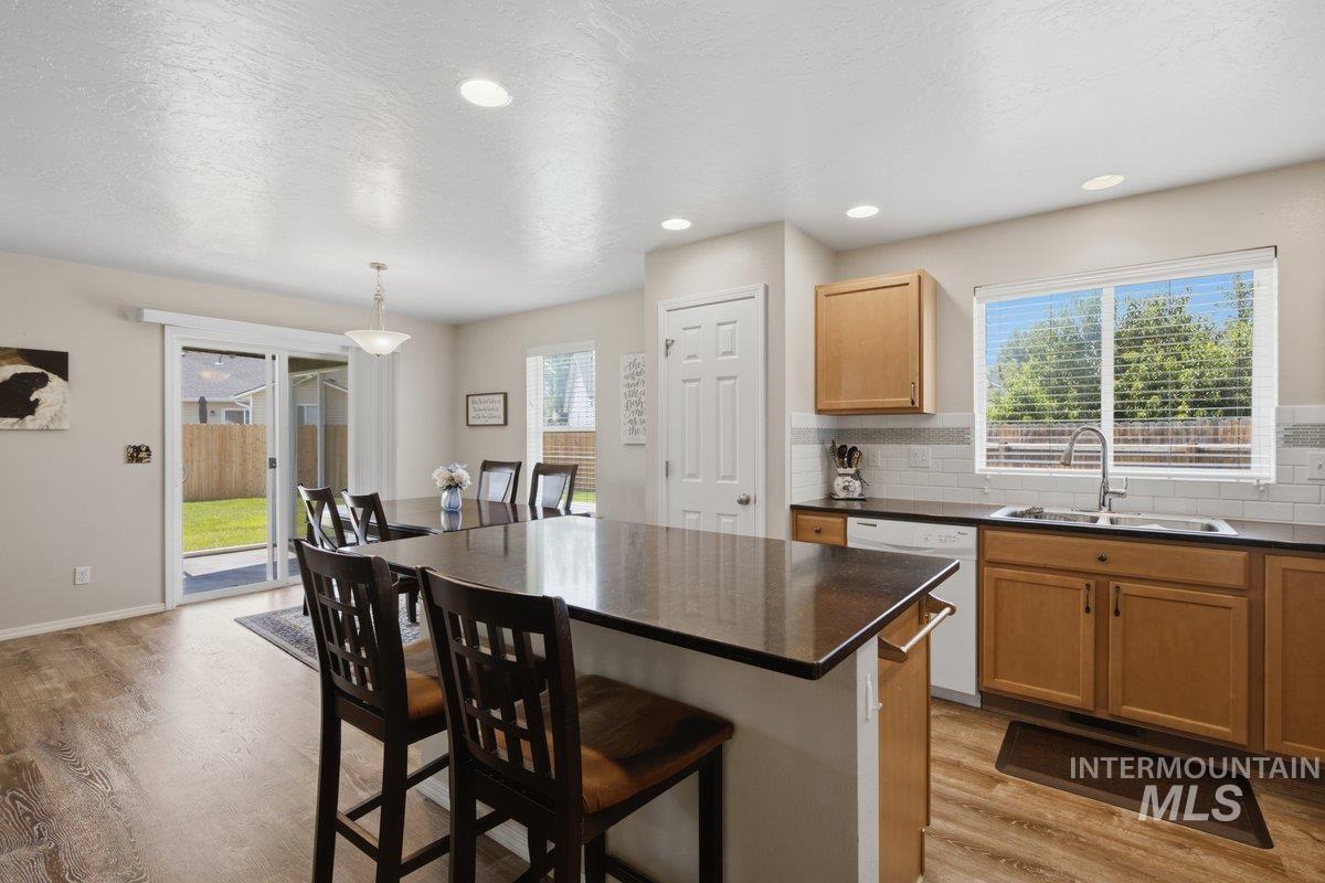 42 S Lemhi Drive Property Photo 10