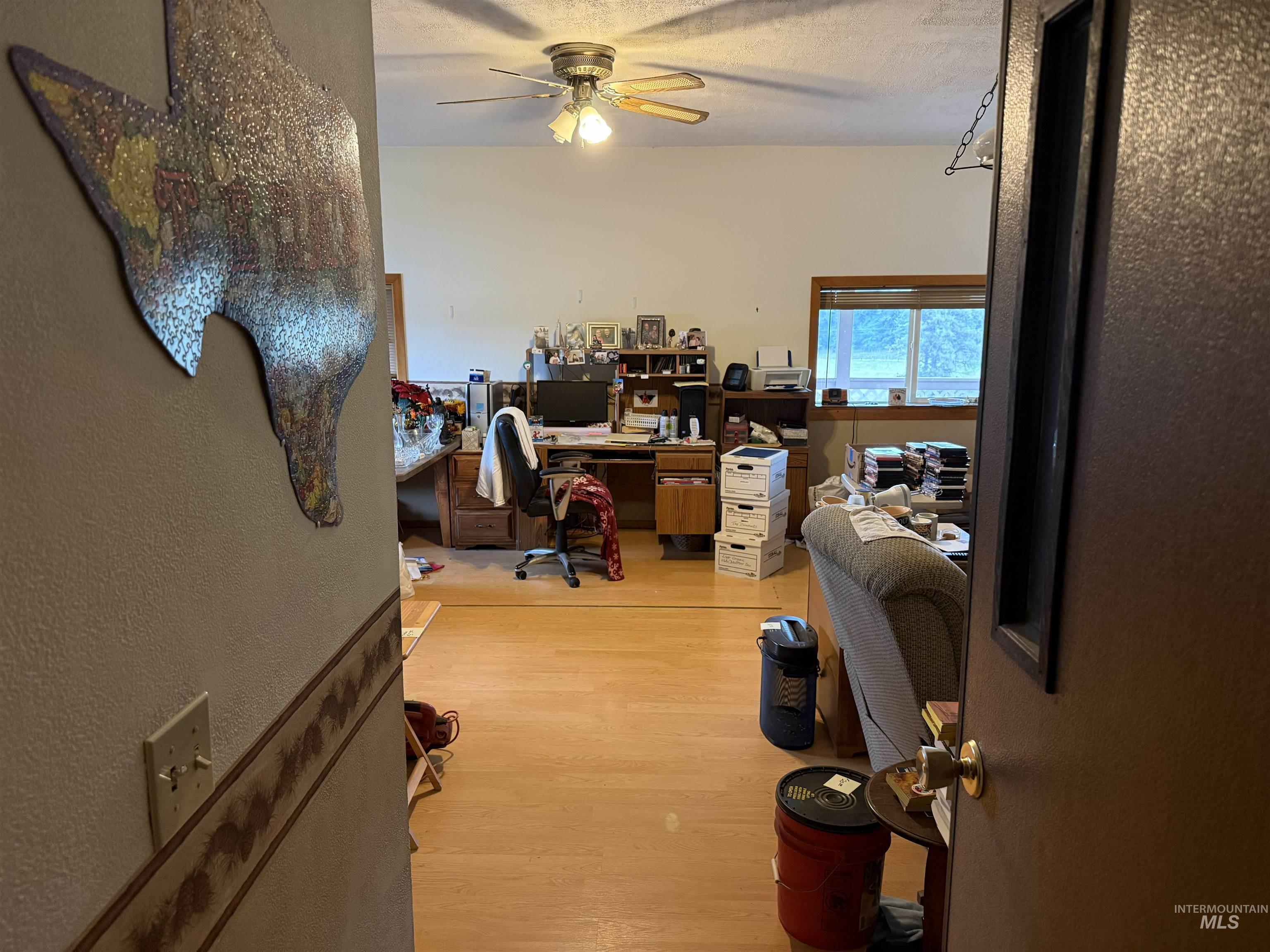 733 Pleasant Valley Road Property Photo 15