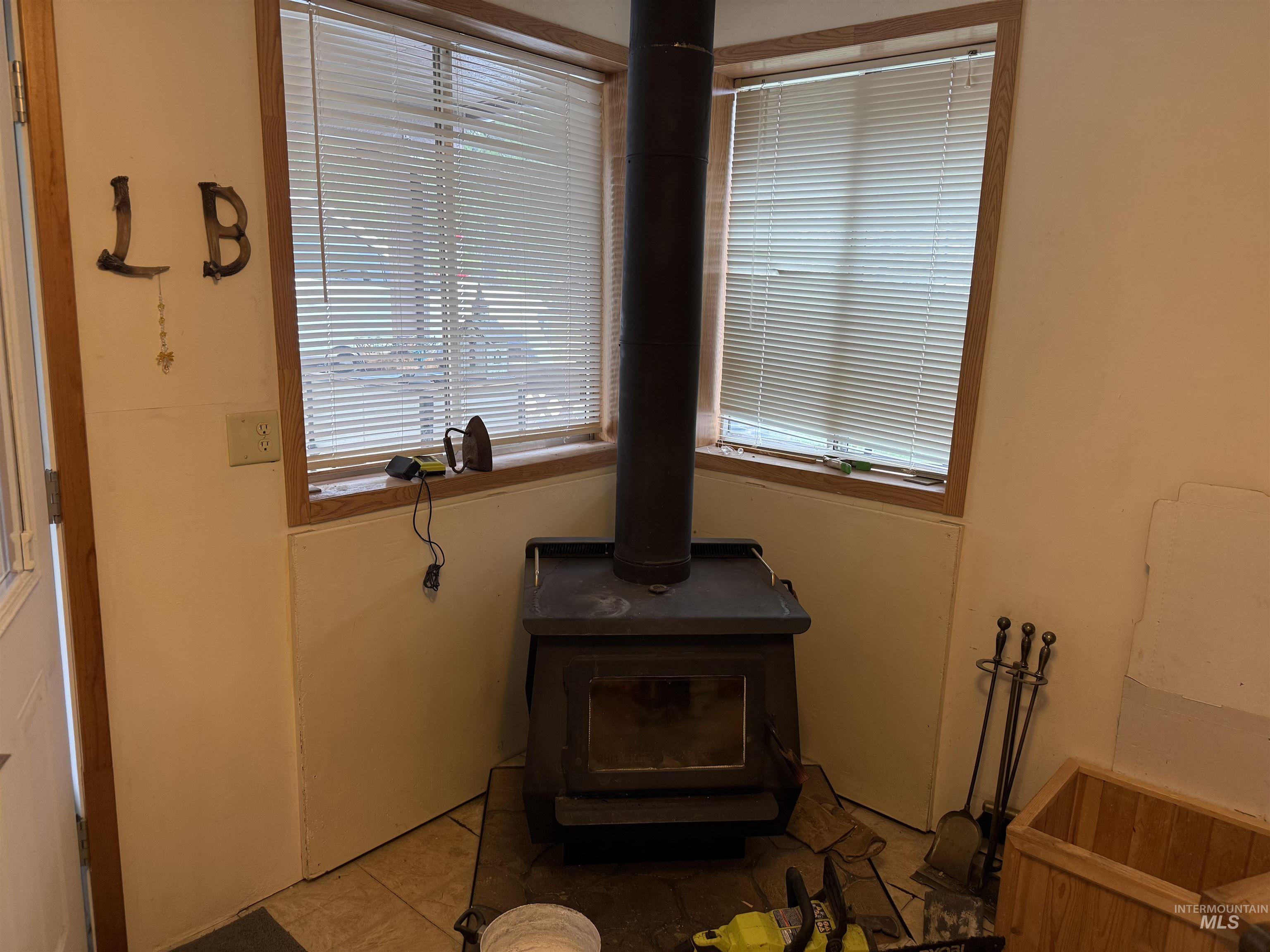 733 Pleasant Valley Road Property Photo 19