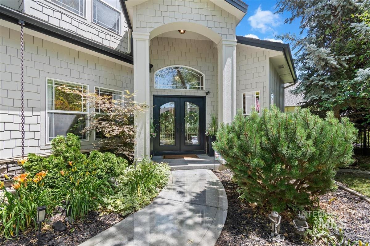 552 E River Quarry Ct. Property Photo 3