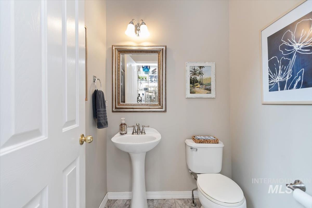 552 E River Quarry Ct. Property Photo 10