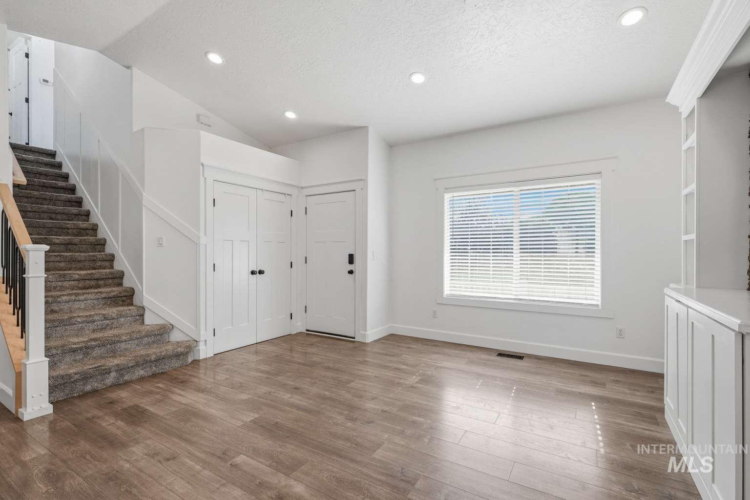 16789 N Wentworth Ln Property Photo 10