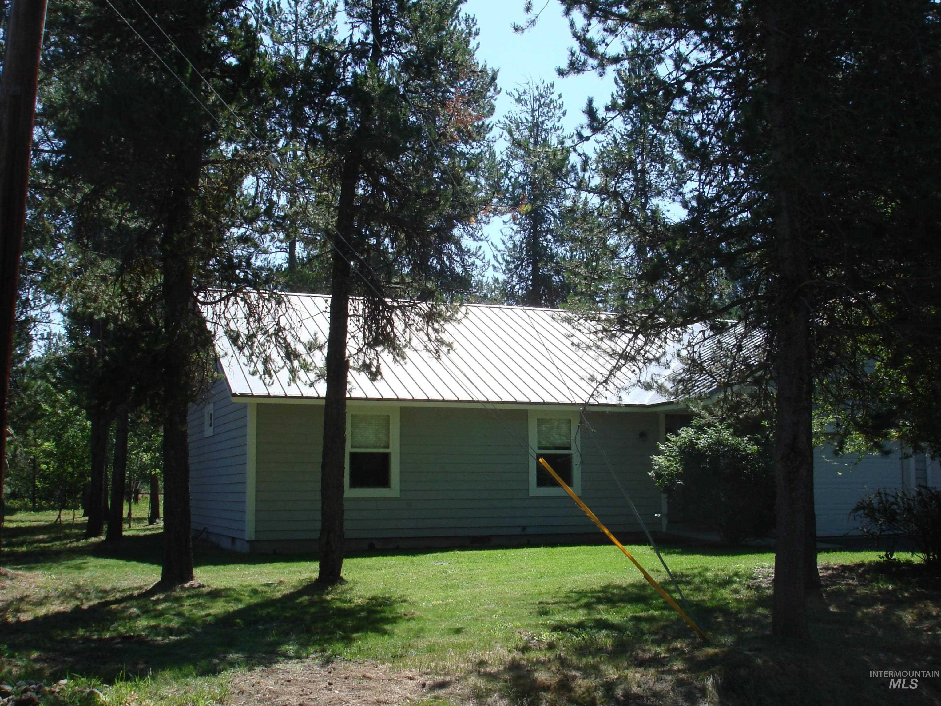 628 Syringa Drive Property Photo 7