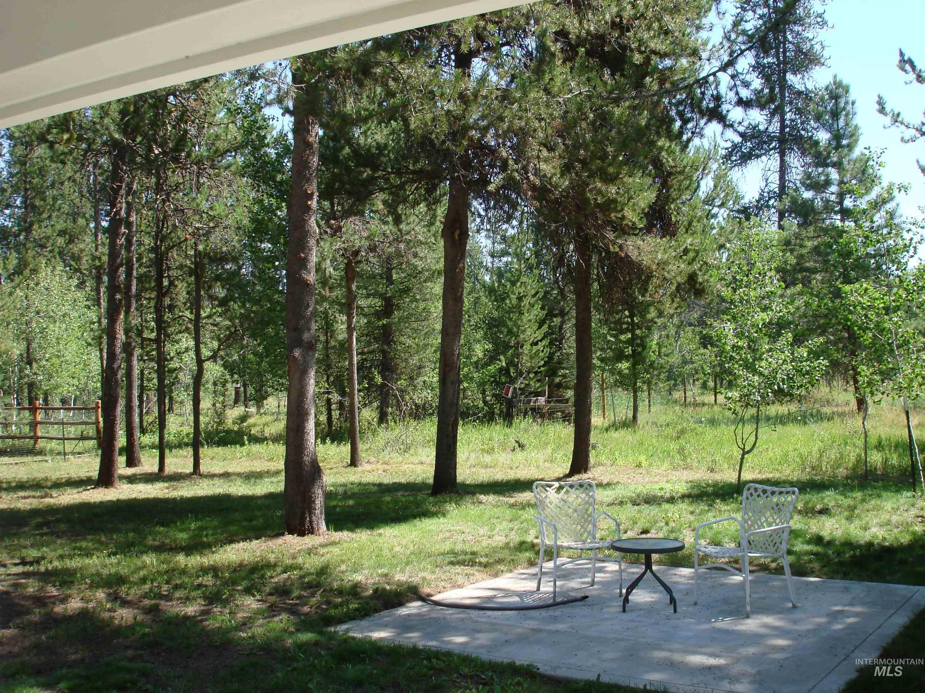 628 Syringa Drive Property Photo 13