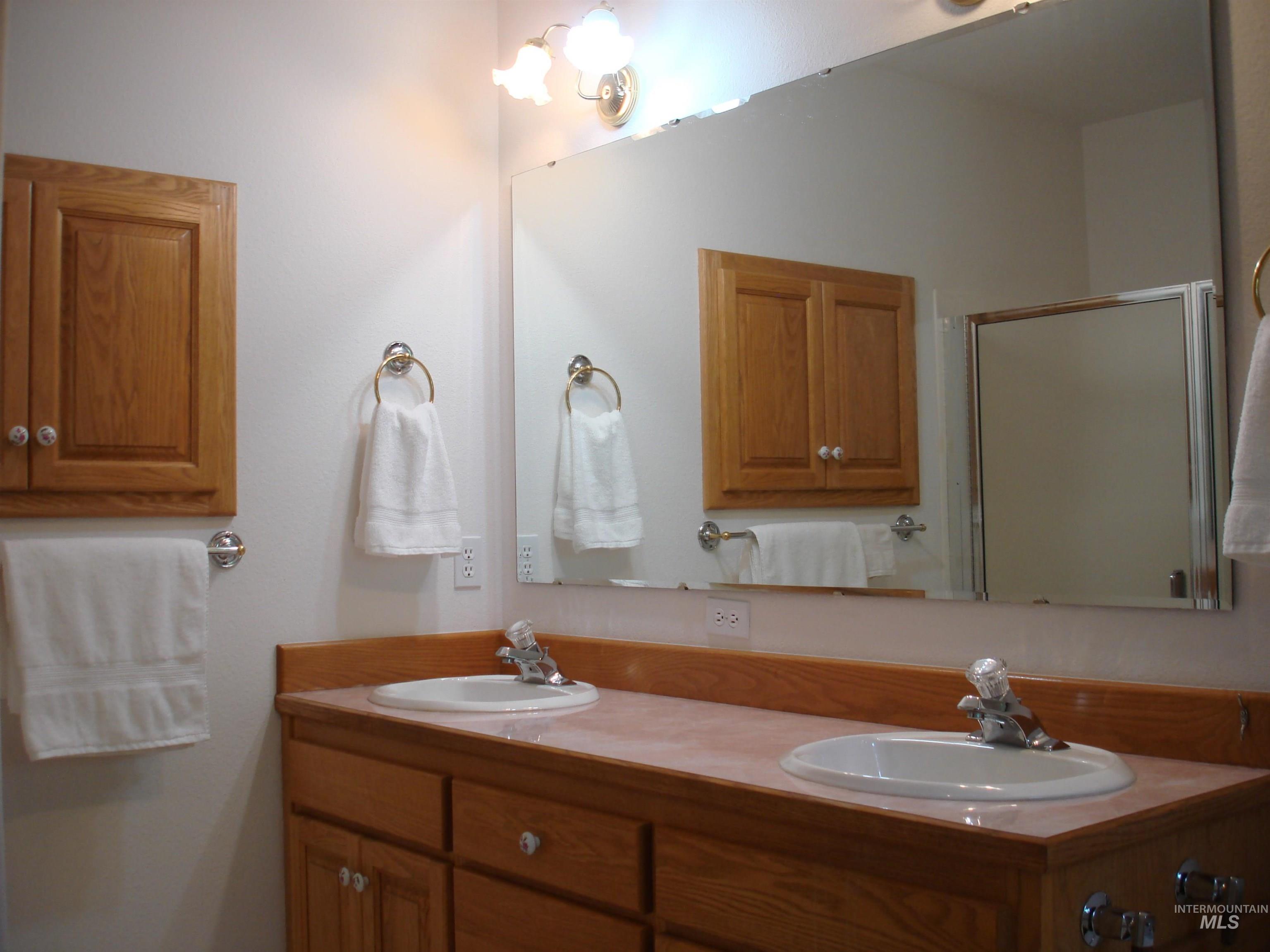 628 Syringa Drive Property Photo 29