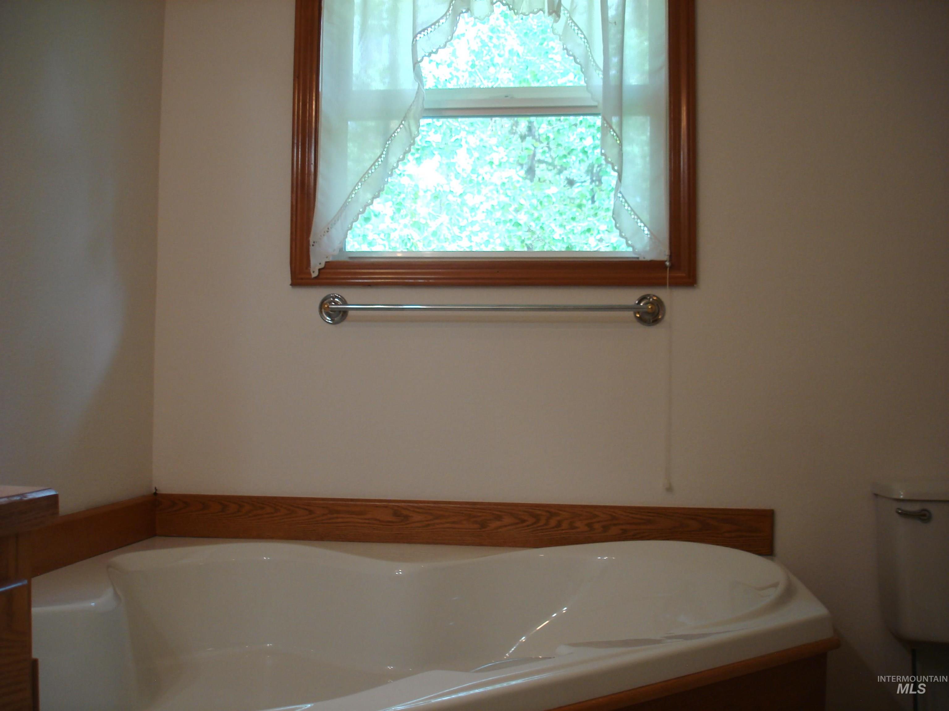 628 Syringa Drive Property Photo 30