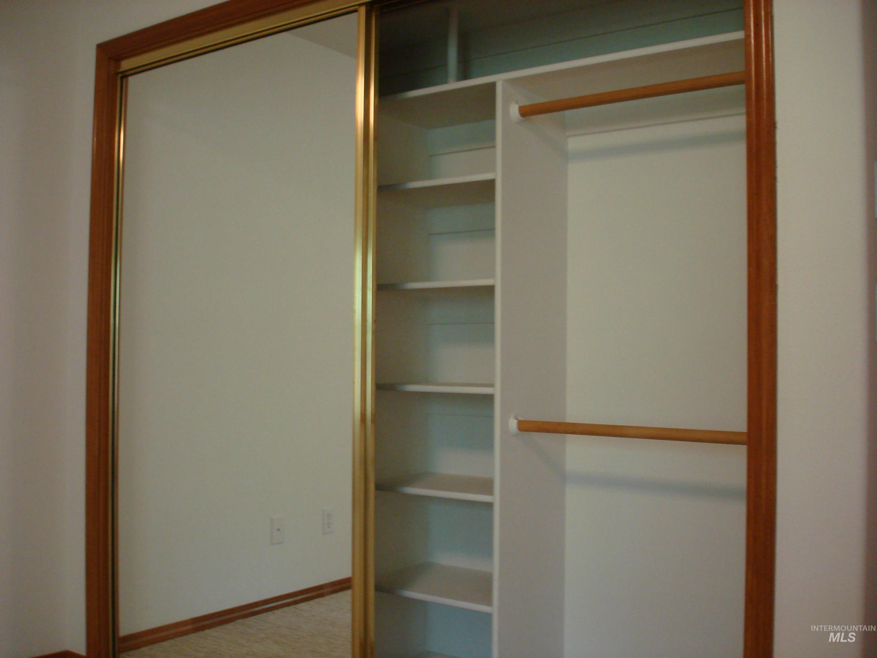 628 Syringa Drive Property Photo 33