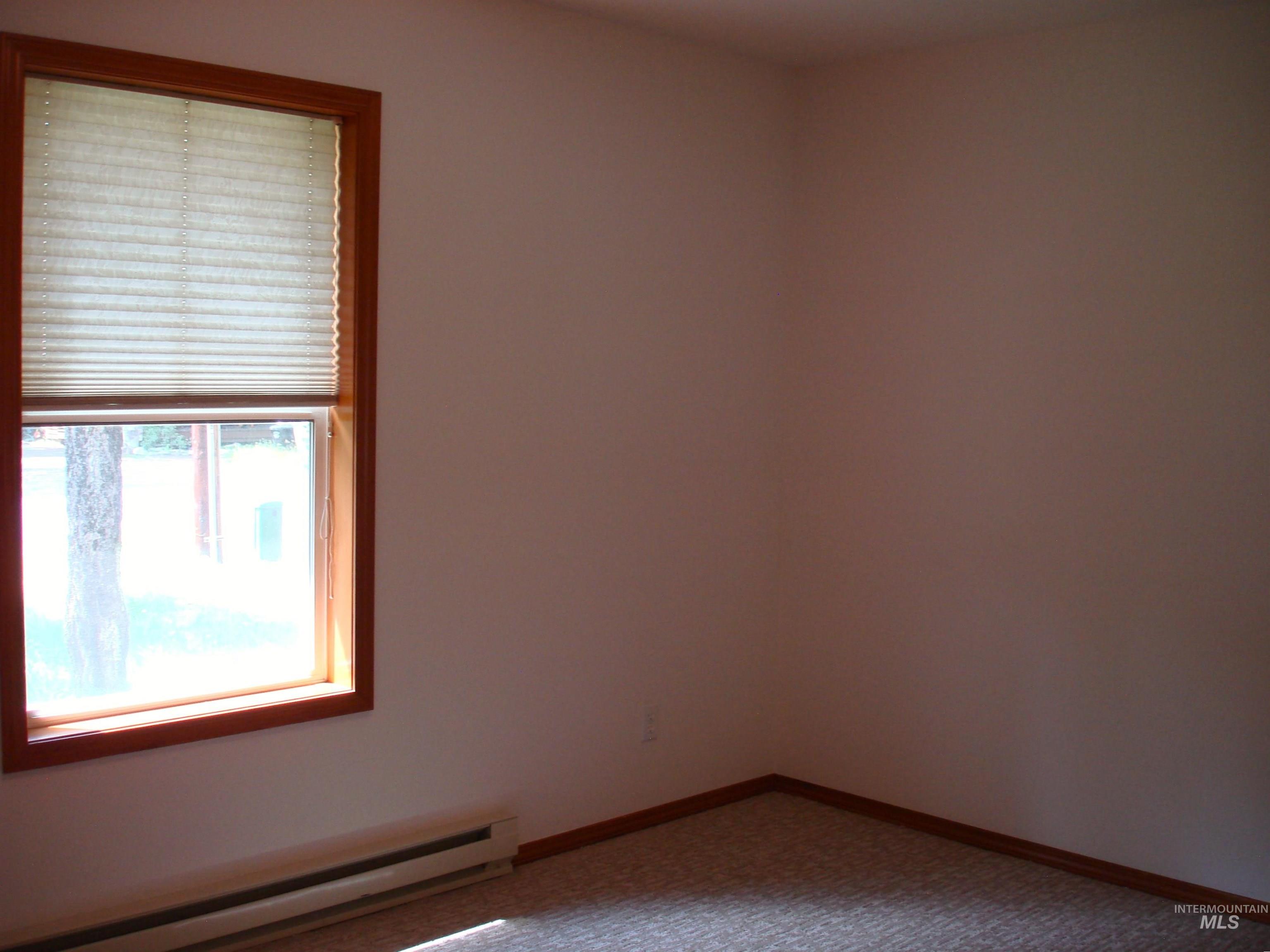 628 Syringa Drive Property Photo 34