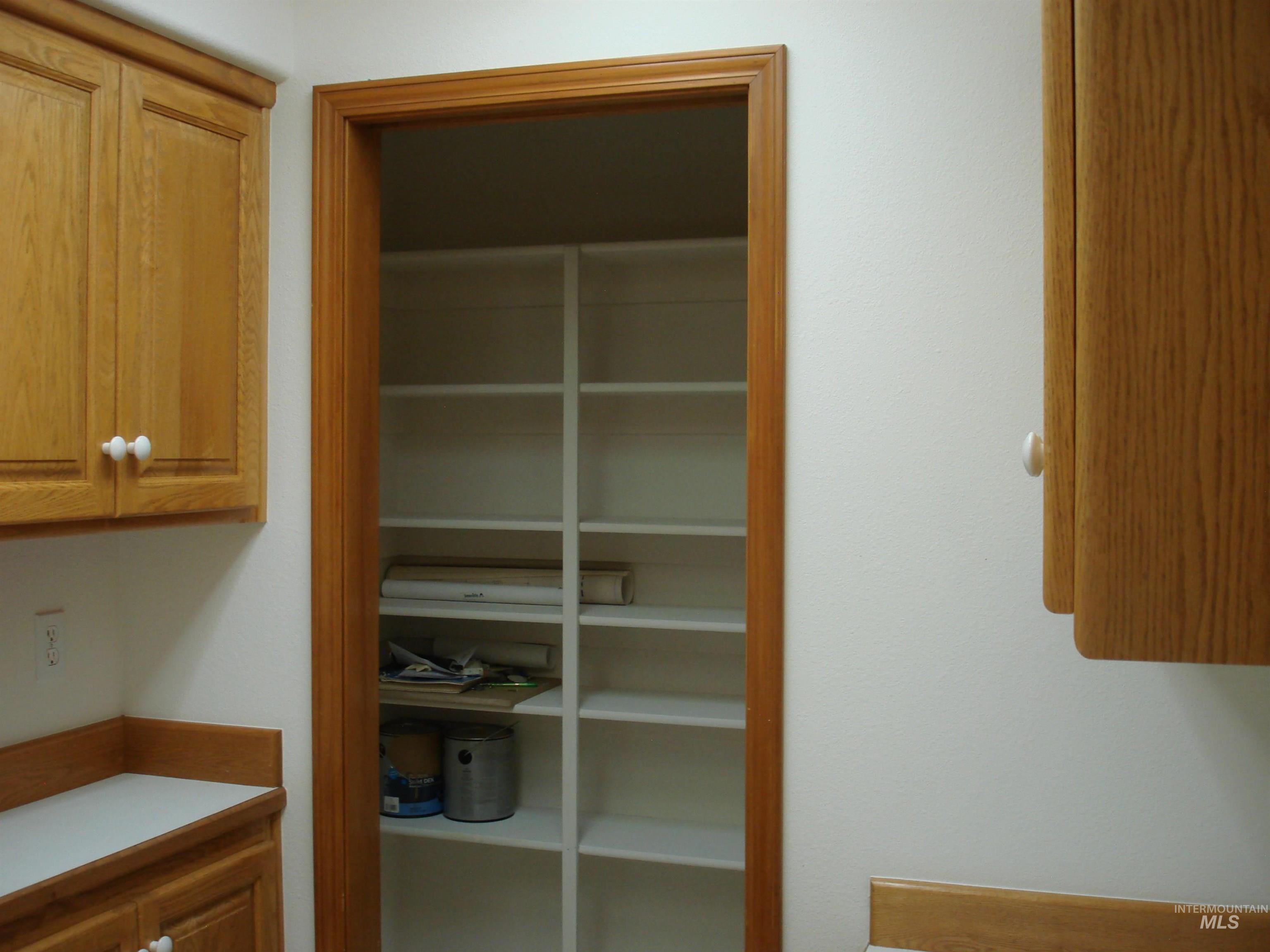 628 Syringa Drive Property Photo 37