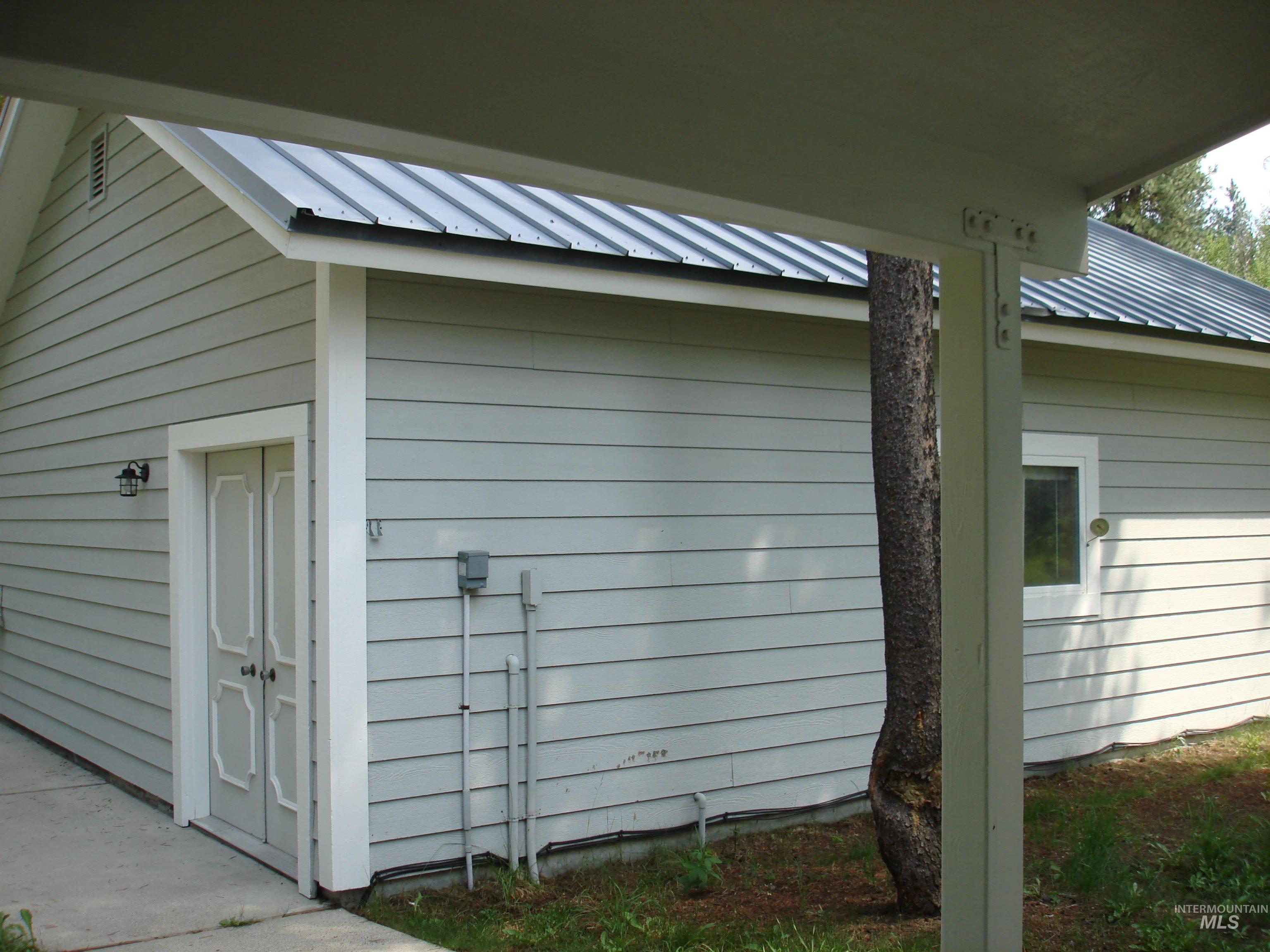 628 Syringa Drive Property Photo 42