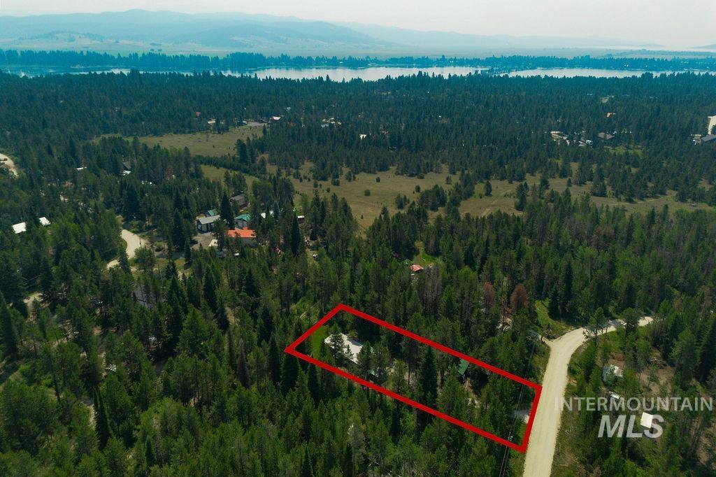 175 Angus Property Photo 4